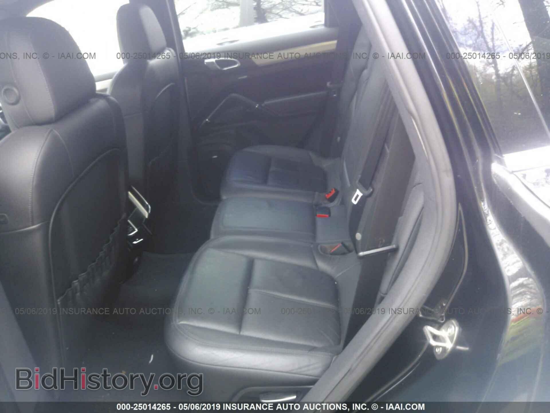 2011 PORSCHE CAYENNE - VIN: WP1AB2A23BLA43855 - Photo 8