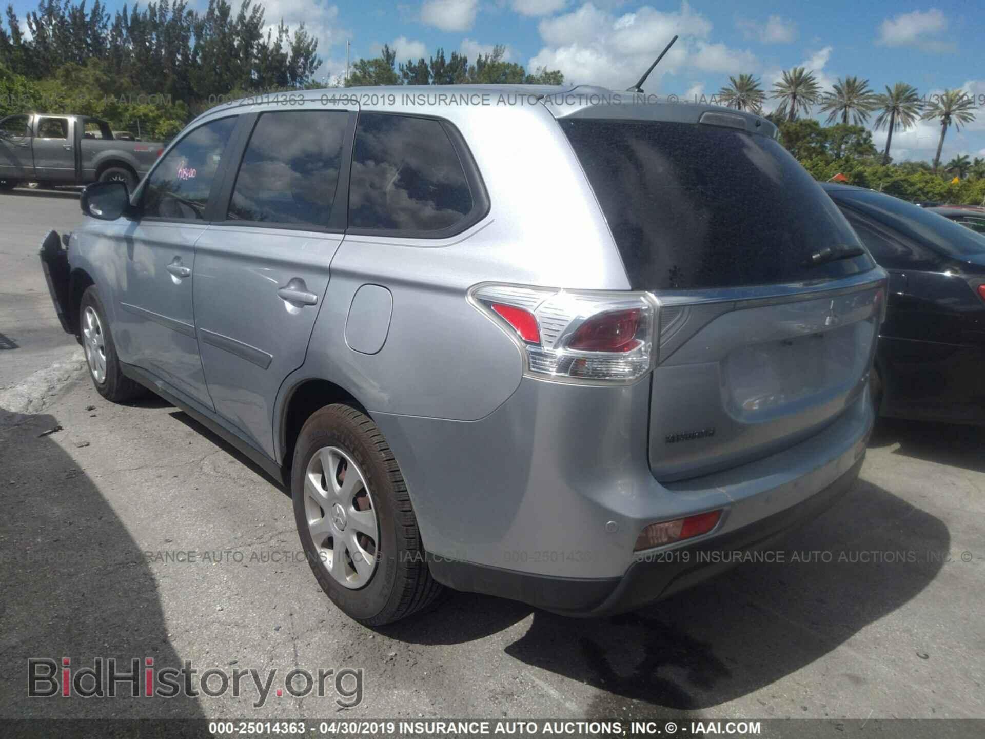 2014 MITSUBISHI OUTLANDER - VIN: JA4AD2A31EZ004438 - Фото 3