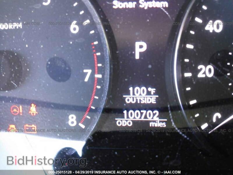 2013 Lexus LS (VIN JTHCL5EF3D5016733) — photo 7 of 10