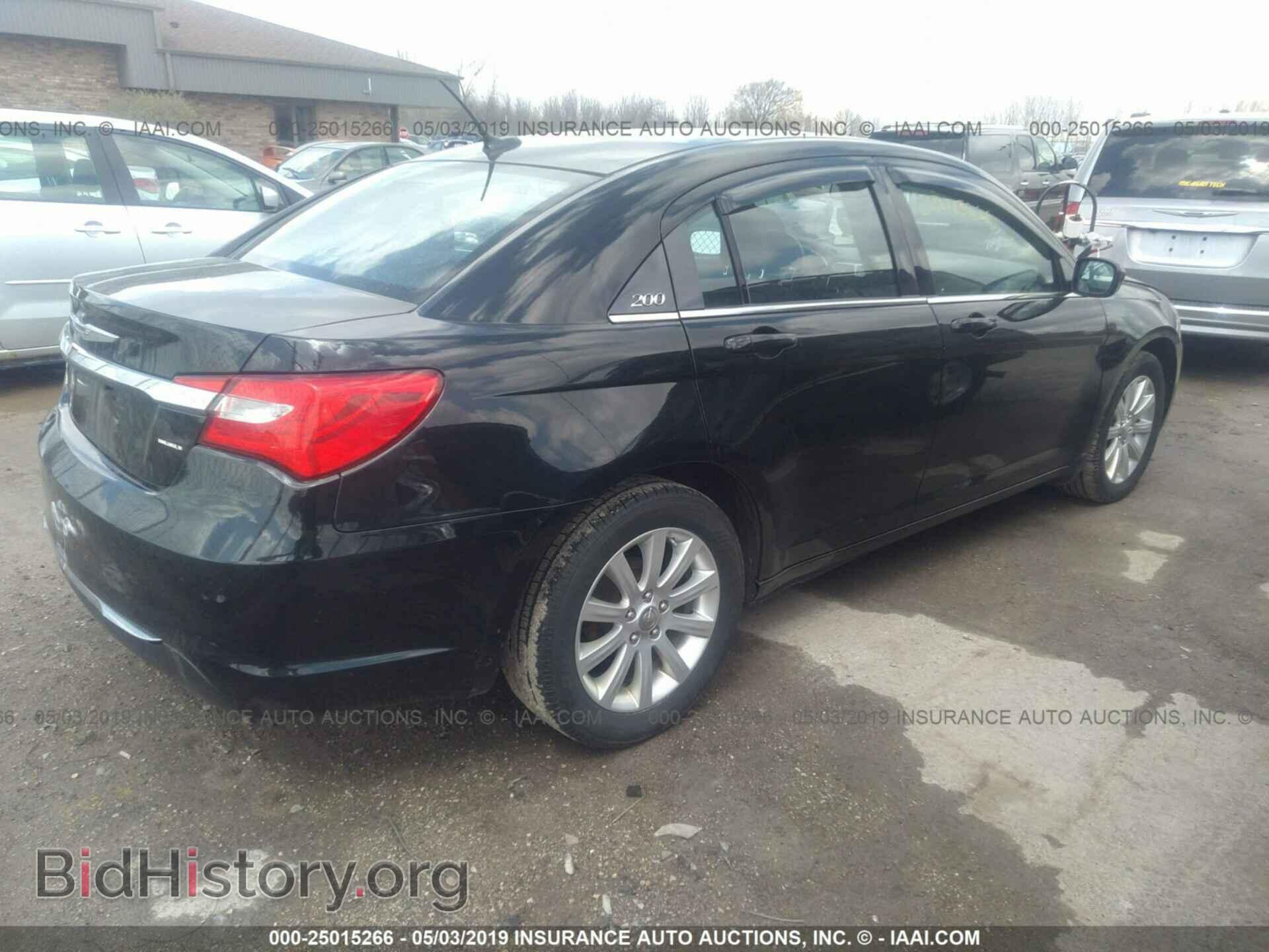 2013 CHRYSLER 200 - VIN: 1C3CCBBG7DN533275 - Фото 4