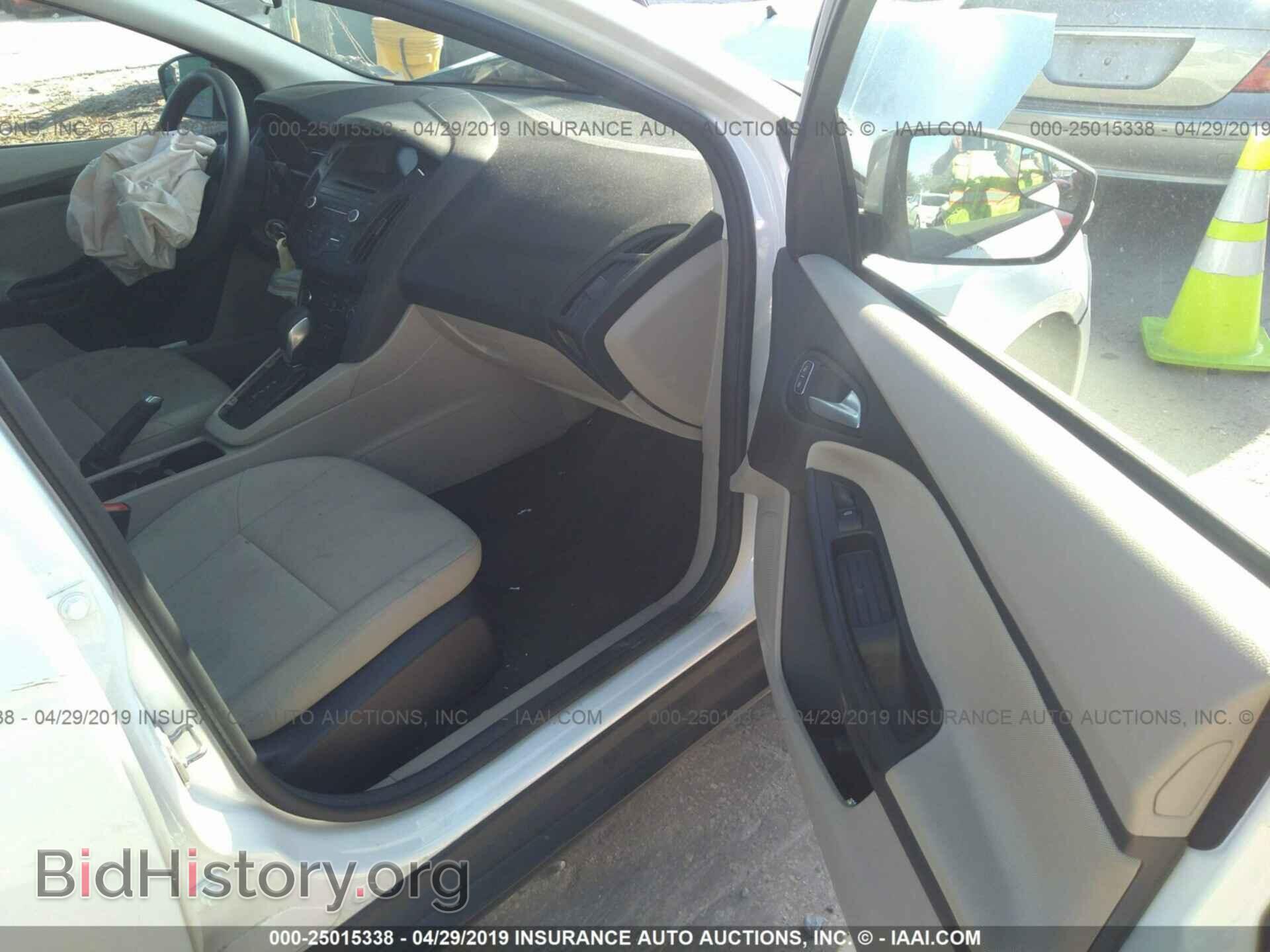 2017 FORD FOCUS - VIN: 1FADP3F21HL322816 - Photo 5