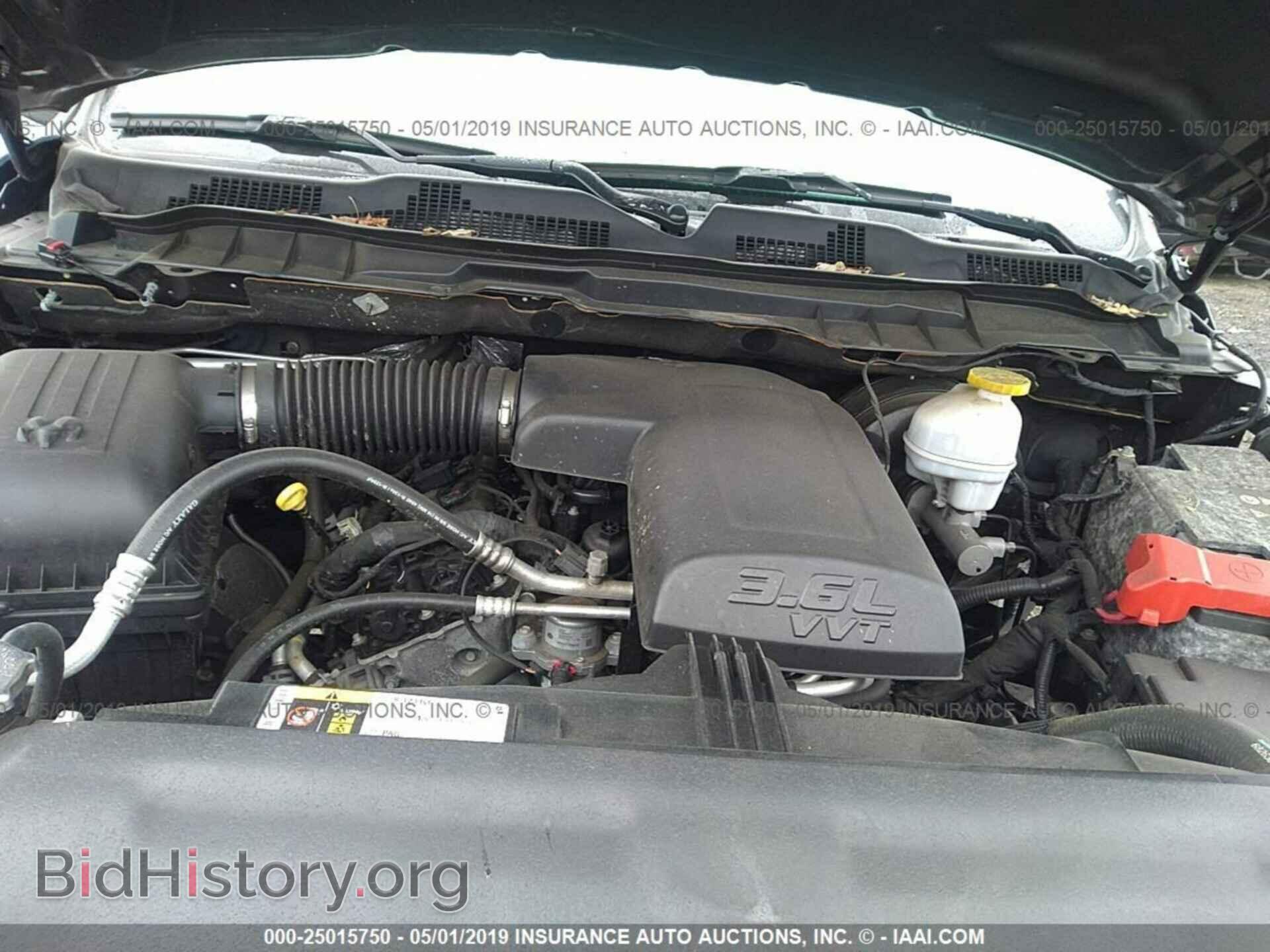 2017 RAM 1500 - VIN: 1C6RR7FG0HS618176 - Photo 10