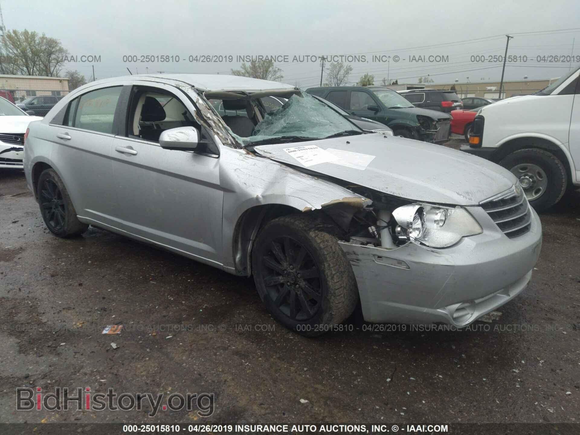 Фотография 1C3CC5FBXAN135411 - CHRYSLER SEBRING 2010