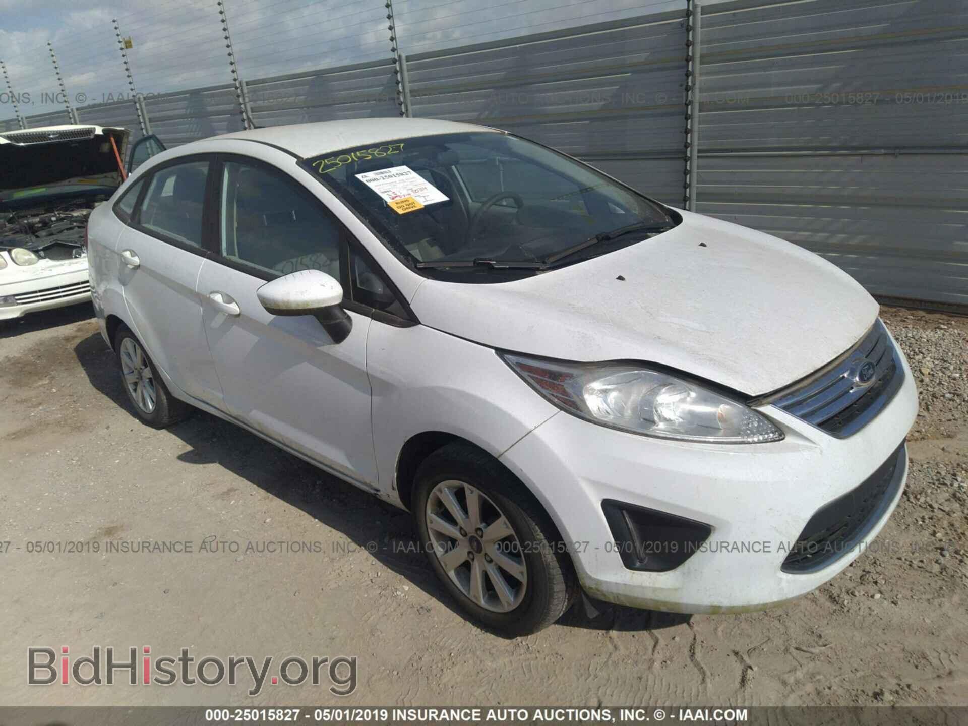 Photo 3FADP4BJ8CM175758 - FORD FIESTA 2012