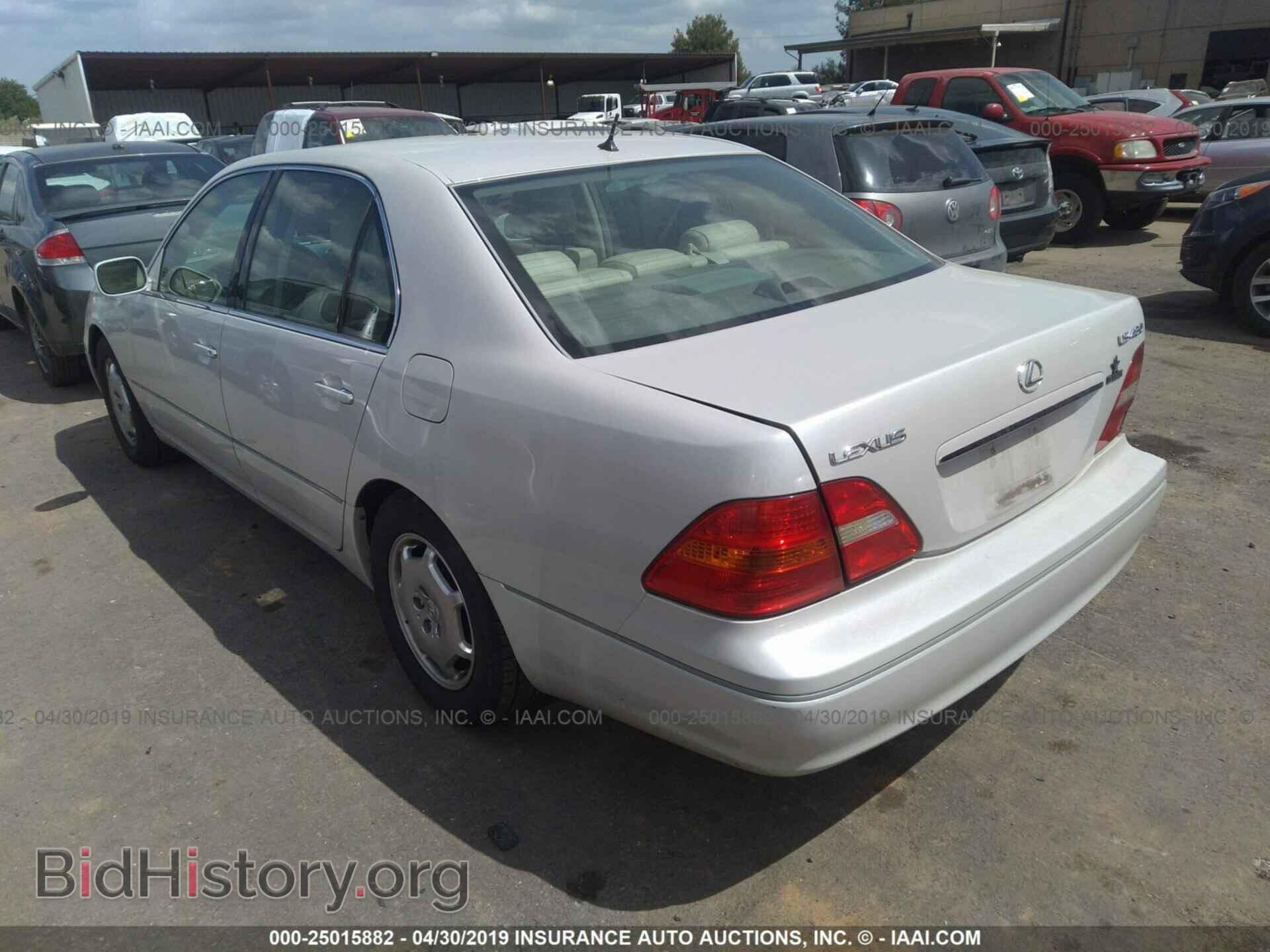 2002 LEXUS LS - VIN: JTHBN30F820085882 - Photo 3
