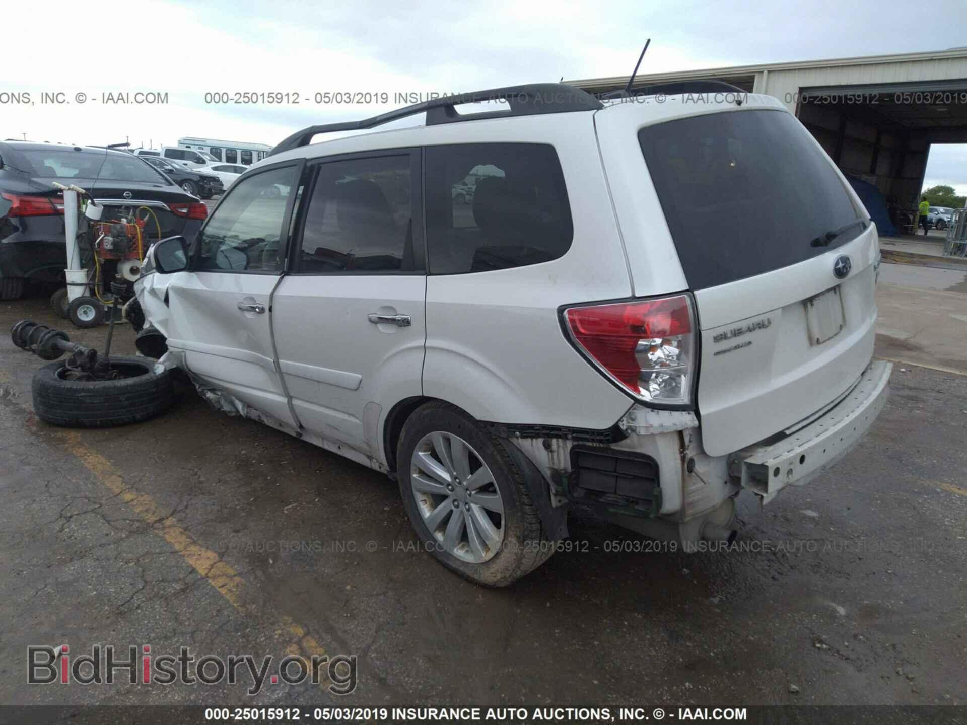 2011 SUBARU FORESTER - VIN: JF2SHBCC2BH732073 - Фото 3