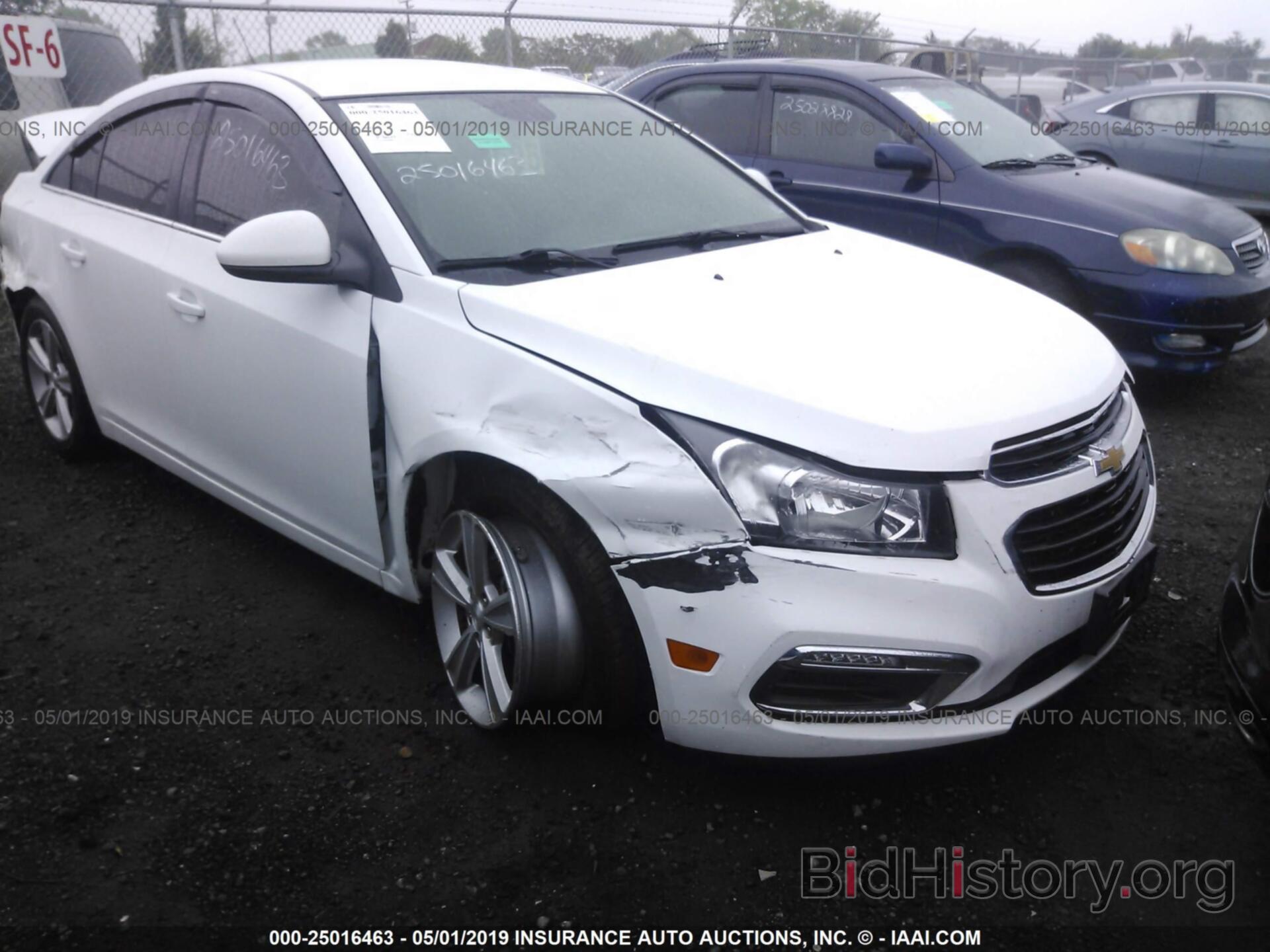 Photo 1G1PE5SBXF7153957 - CHEVROLET CRUZE 2015