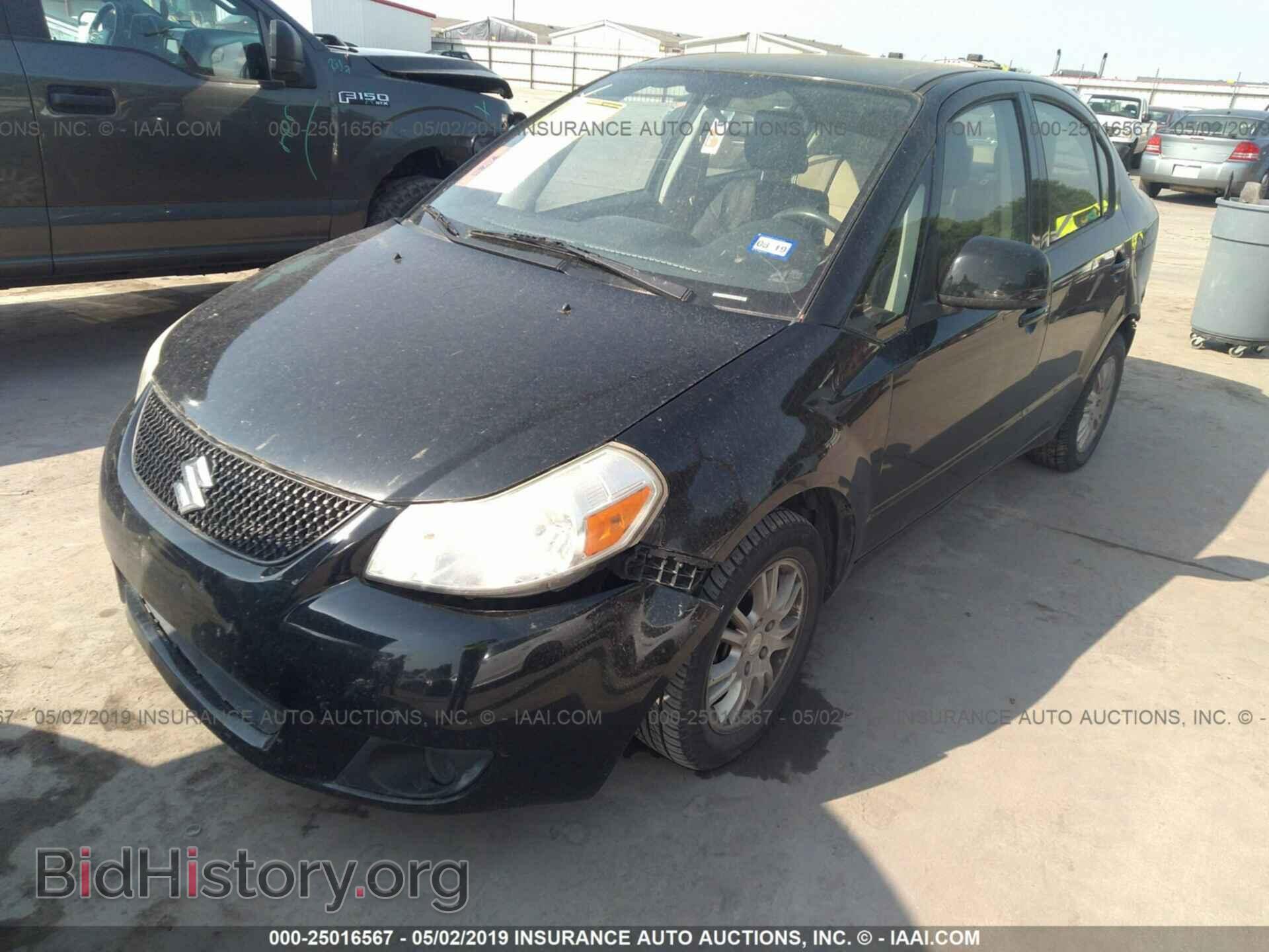 2011 SUZUKI SX4 - VIN: JS2YC5A20B6300375 - Фото 2