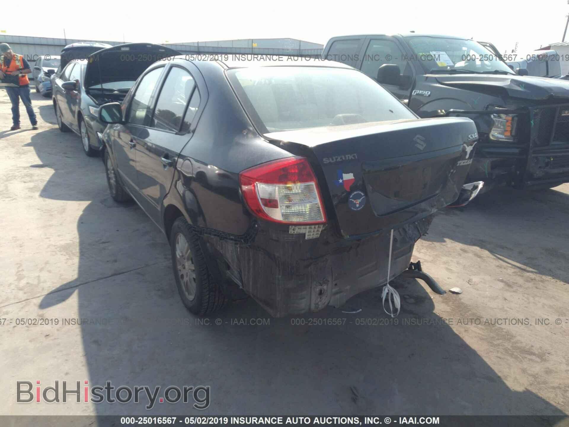 2011 SUZUKI SX4 - VIN: JS2YC5A20B6300375 - Фото 3