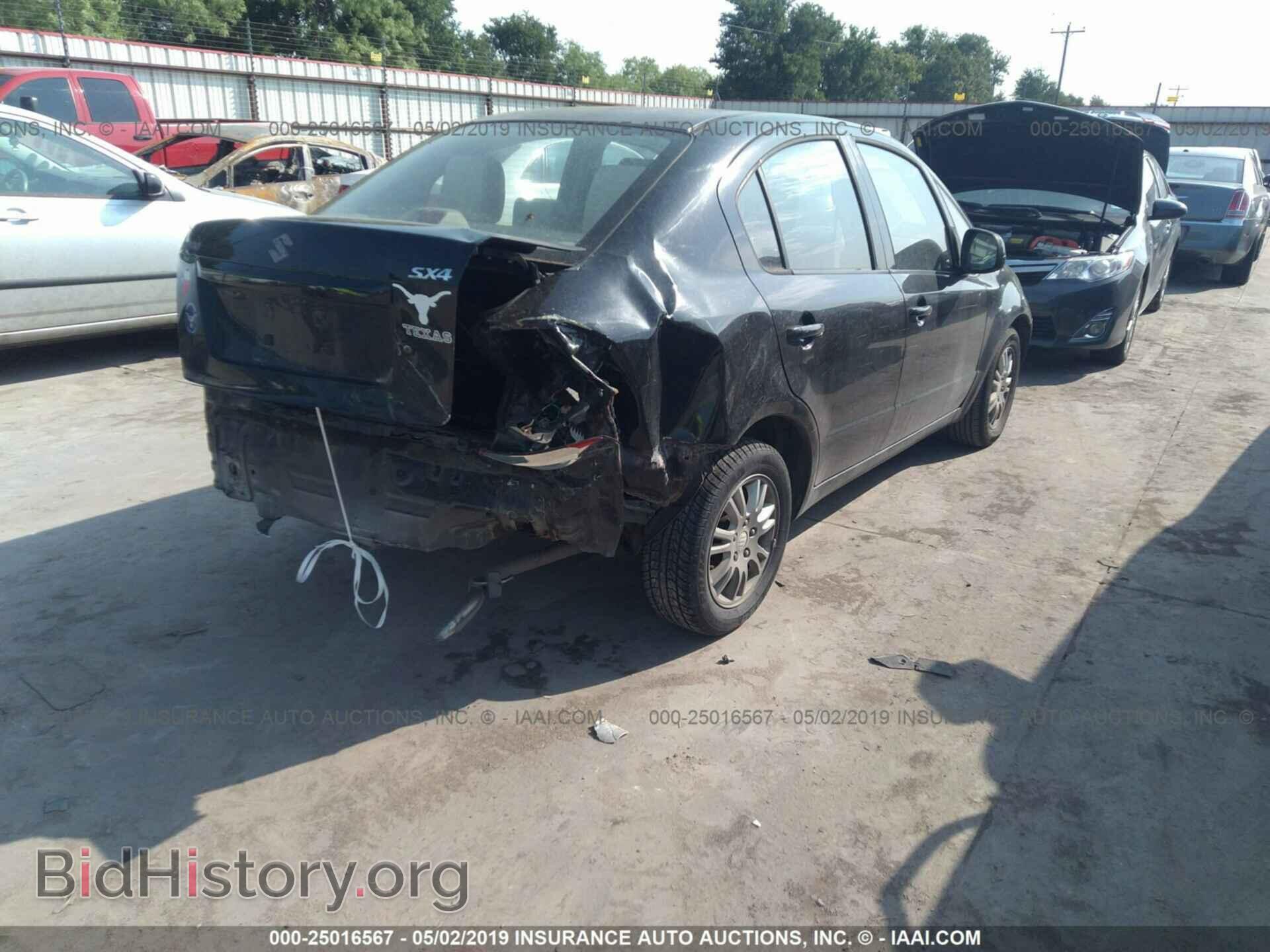 2011 SUZUKI SX4 - VIN: JS2YC5A20B6300375 - Фото 4