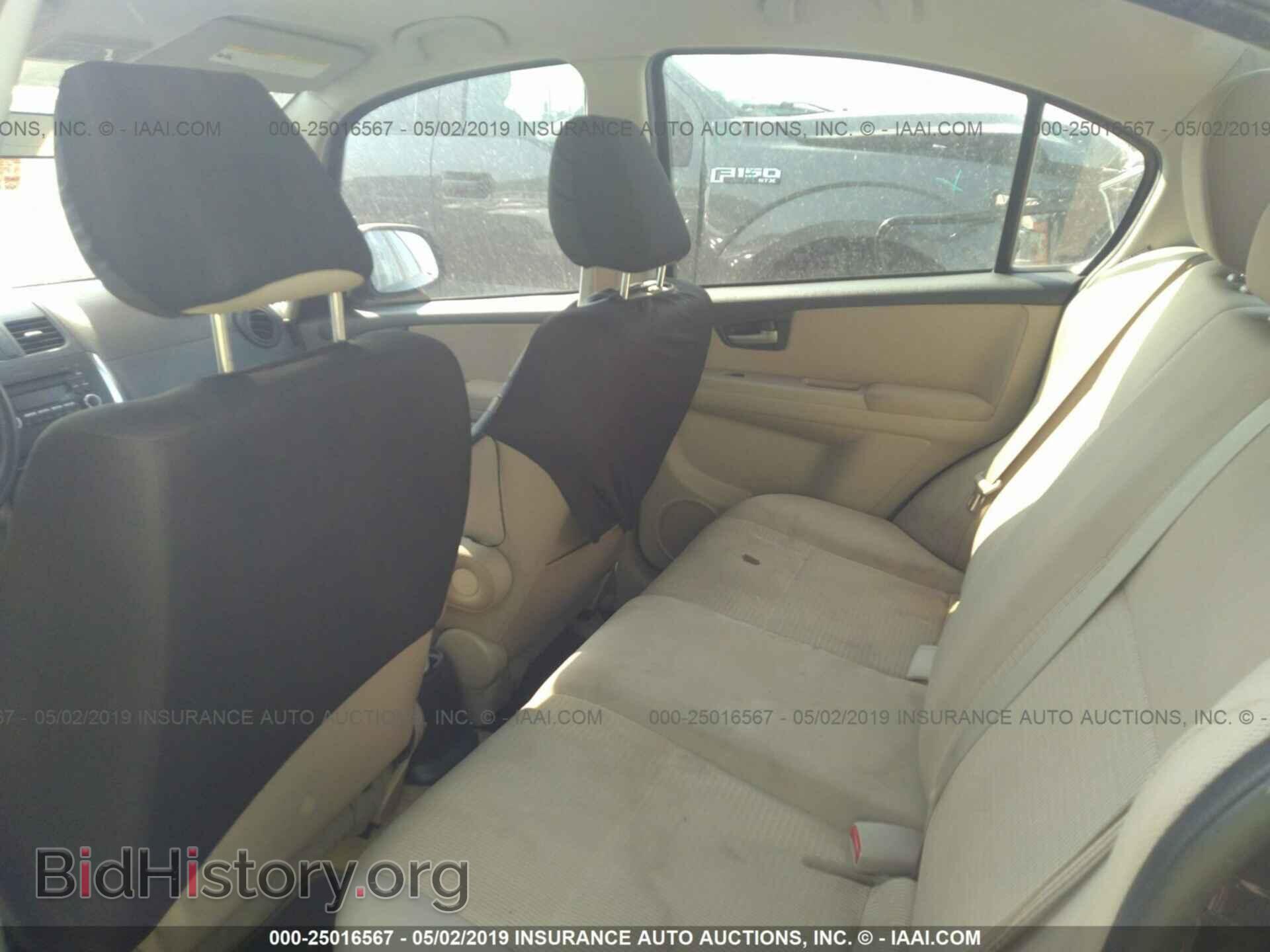 2011 SUZUKI SX4 - VIN: JS2YC5A20B6300375 - Фото 8