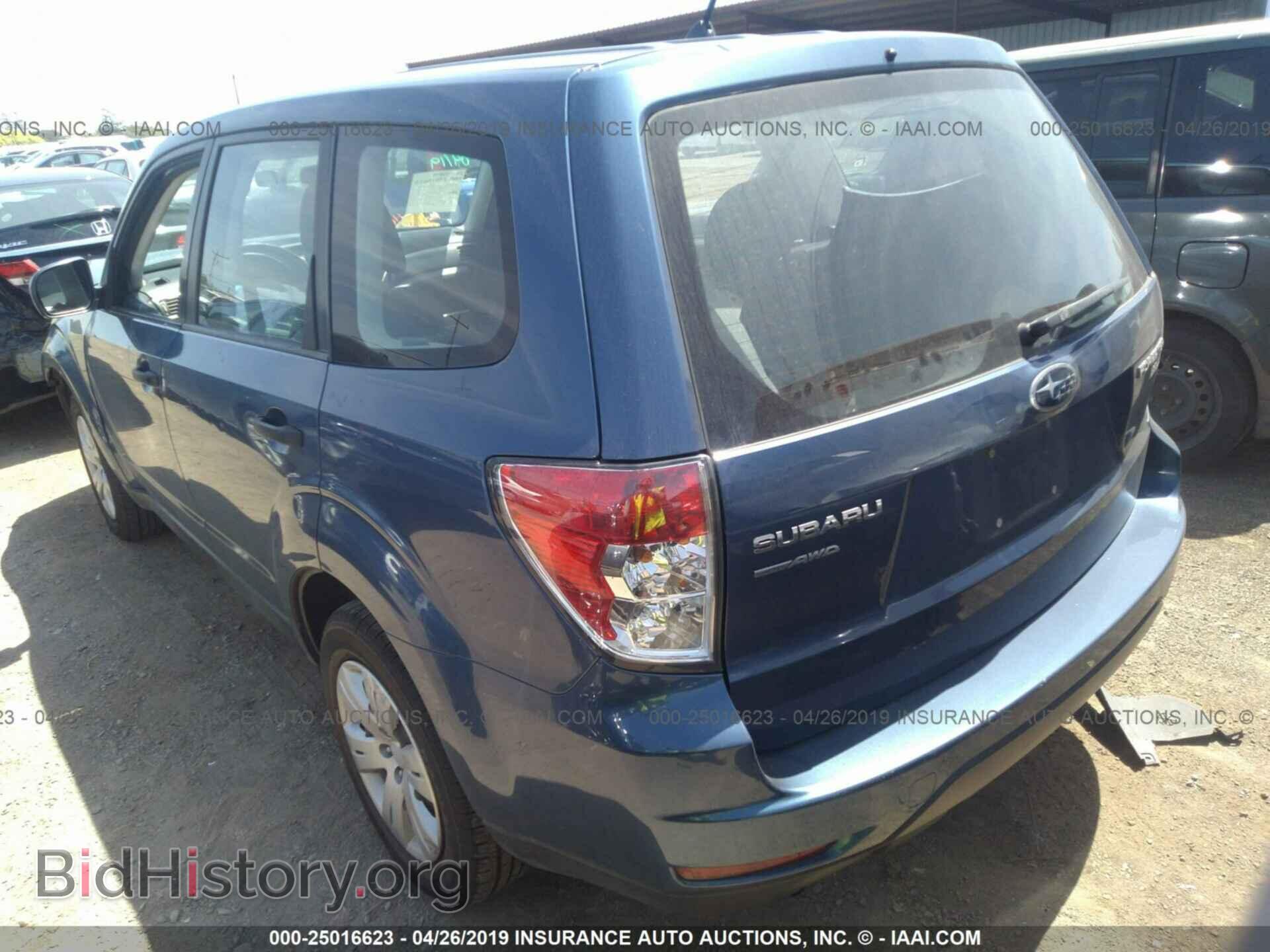 2011 SUBARU FORESTER - VIN: JF2SHAAC0BH727564 - Фото 3