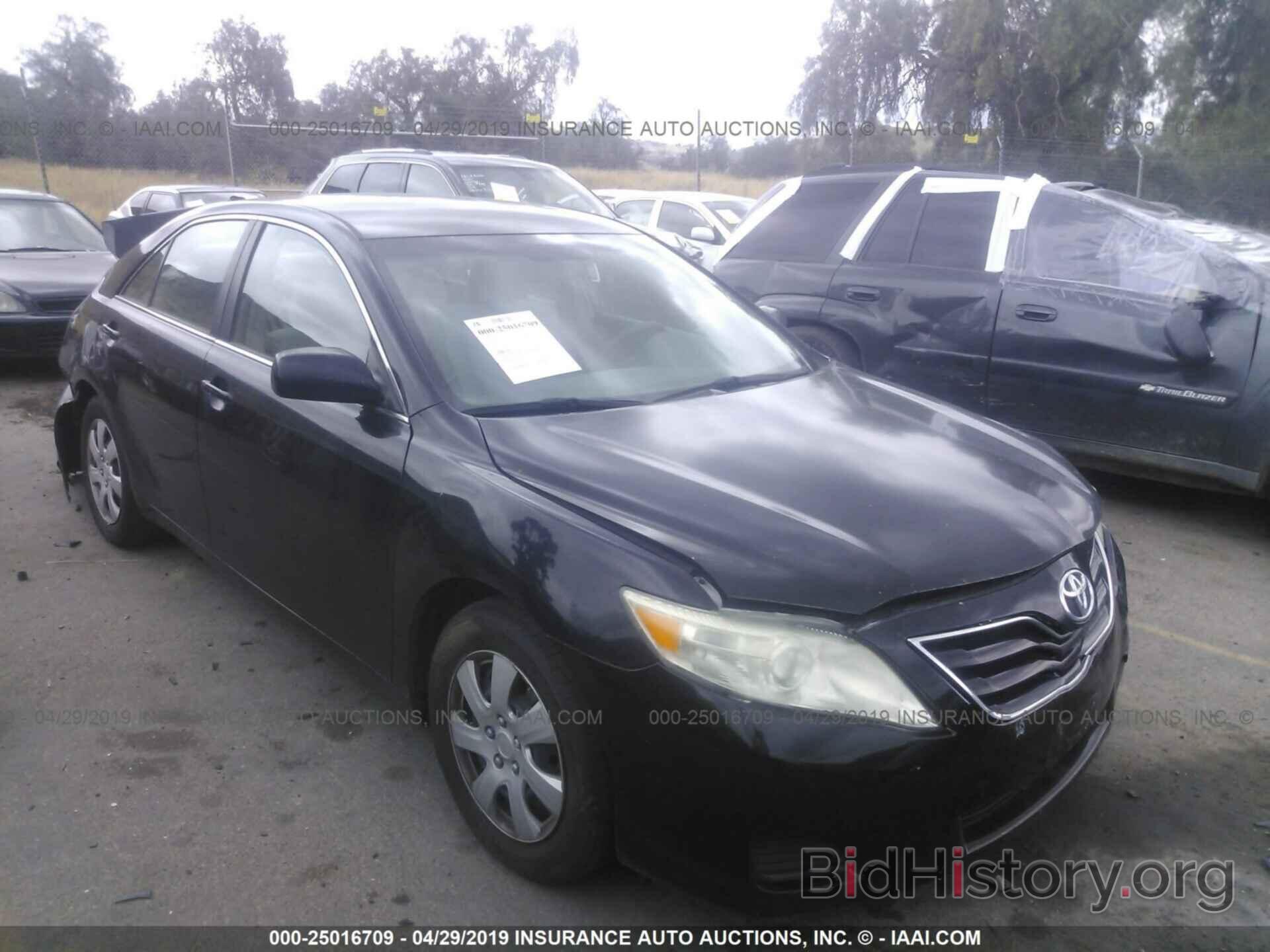 Photo 4T4BF3EK7BR110351 - TOYOTA CAMRY 2011