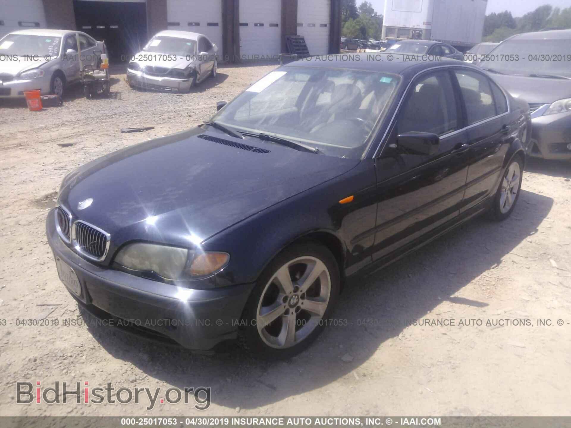 2005 BMW 330 - VIN: WBAEV53425KM42483 - Фото 2