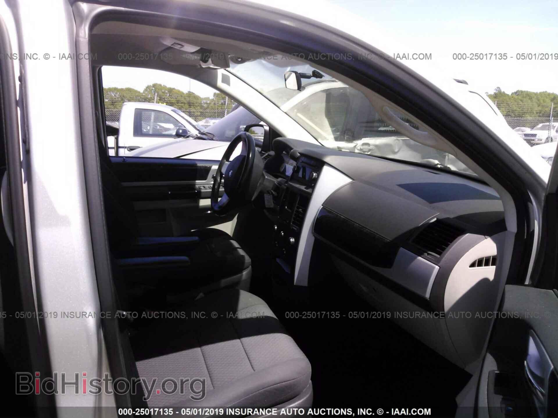 2010 DODGE GRAND CARAVAN - VIN: 2D4RN5D14AR196902 - Фото 5