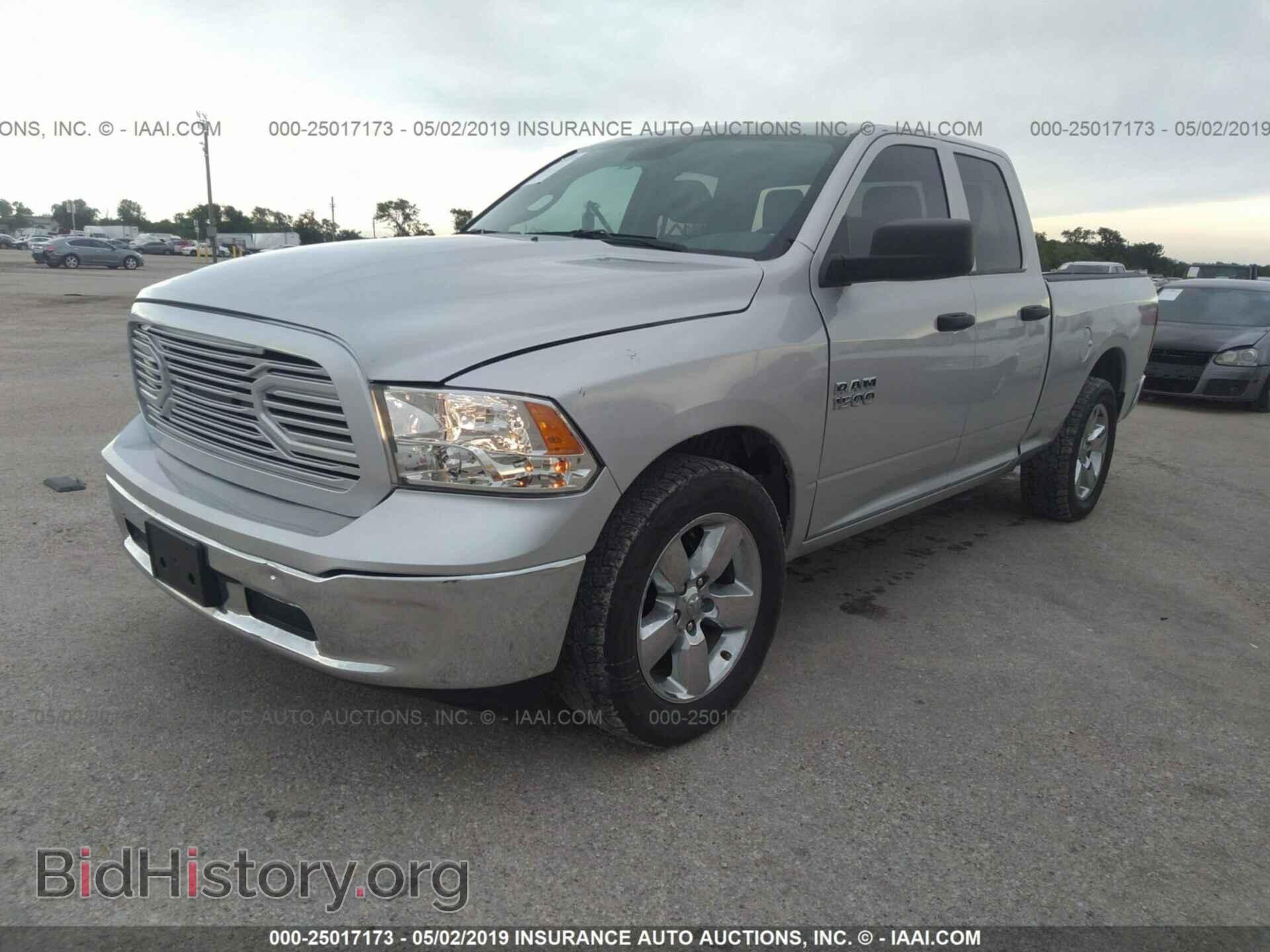 2017 RAM 1500 - VIN: 1C6RR6FG3HS855819 - Photo 2