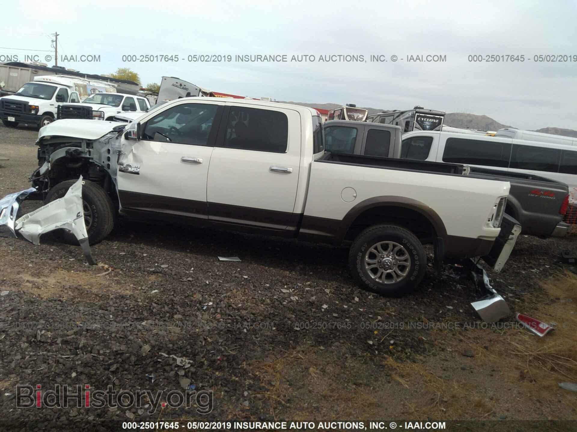 2018 RAM 3500 - VIN: 3C63R3EL8JG354859 - Фото 3