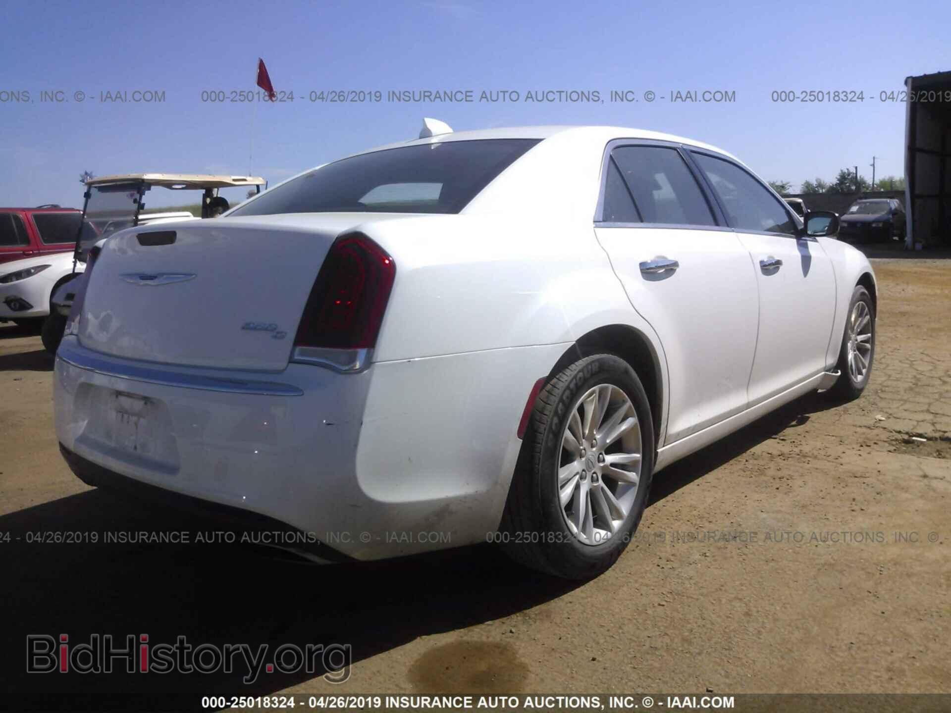 2016 CHRYSLER 300C - VIN: 2C3CCAEG0GH334278 - Фото 4