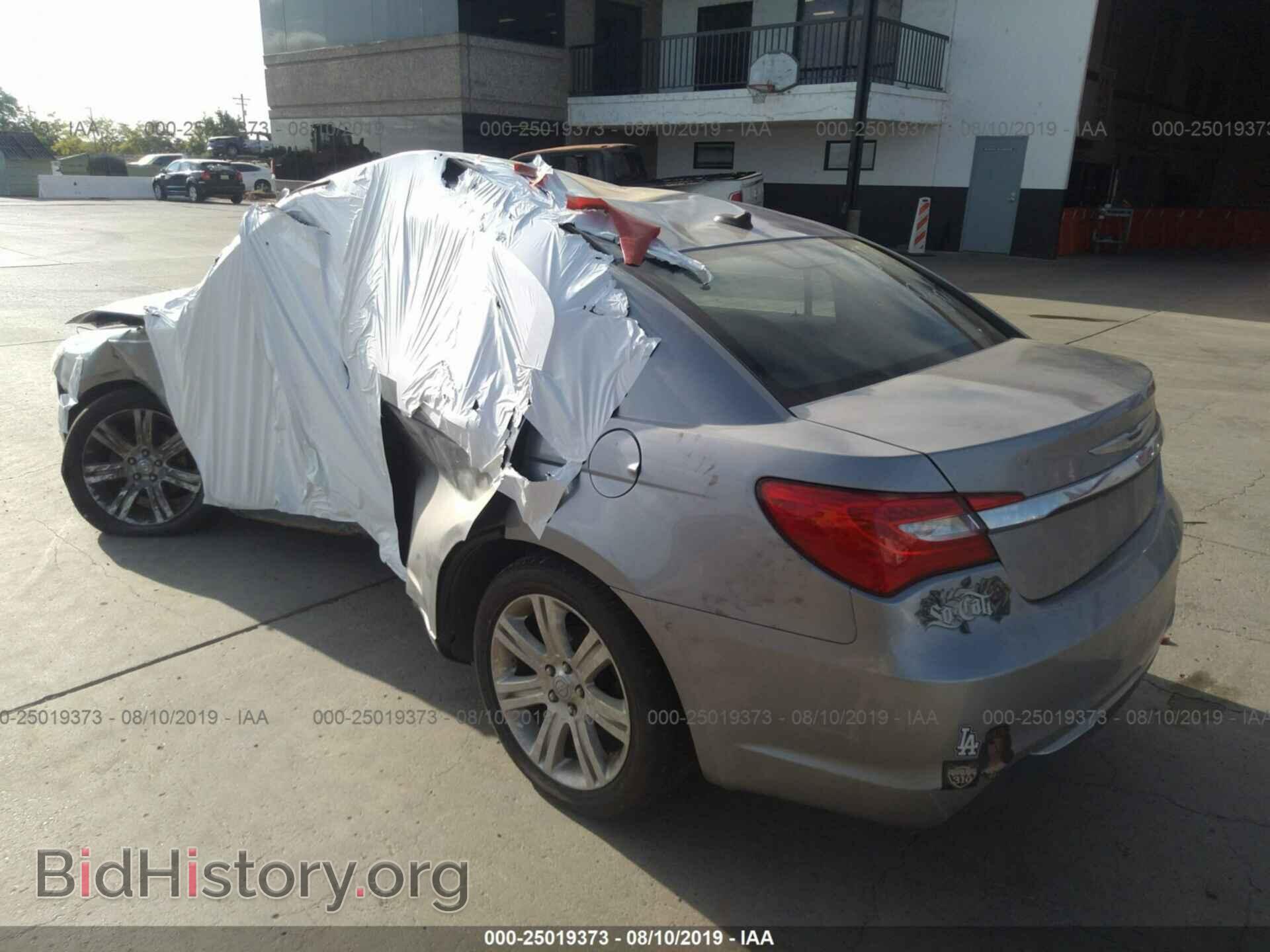 2014 CHRYSLER 200 - VIN: 1C3CCBBB6EN120124 - Фото 3