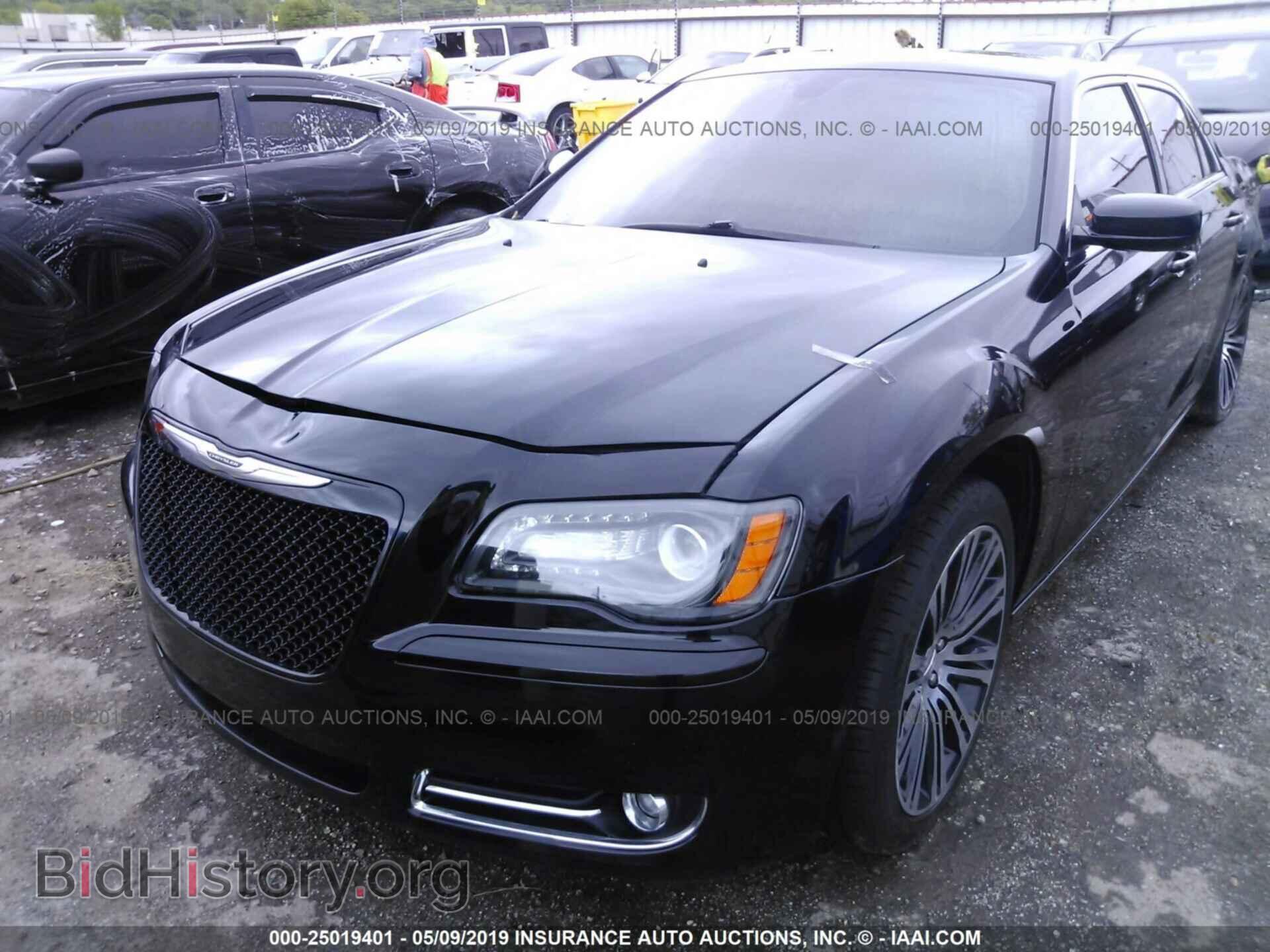 2012 CHRYSLER 300 - VIN: 2C3CCABG1CH284070 - Фото 2