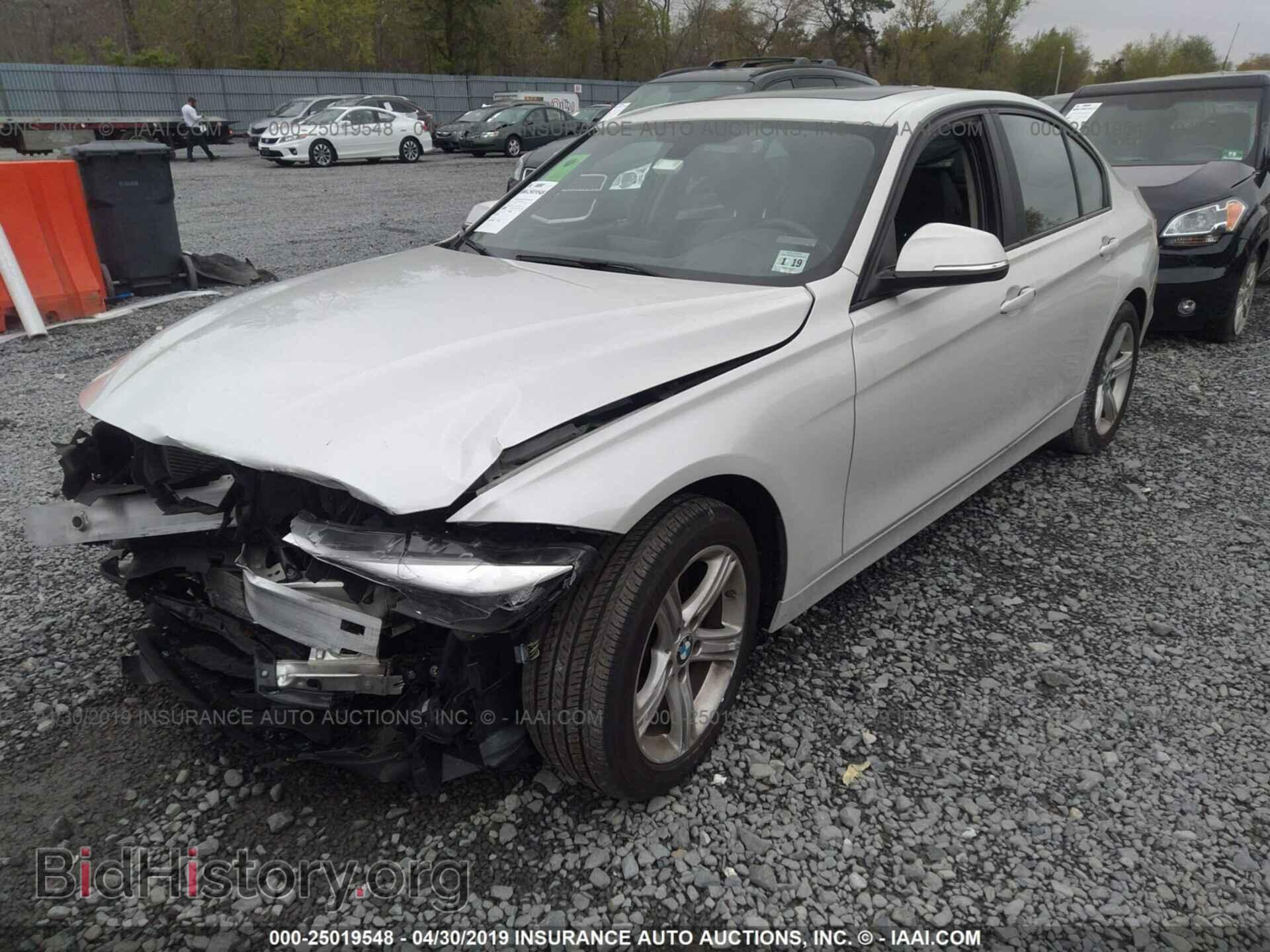 2013 BMW 328 - VIN: WBA3B3C57DF540543 - Фото 2