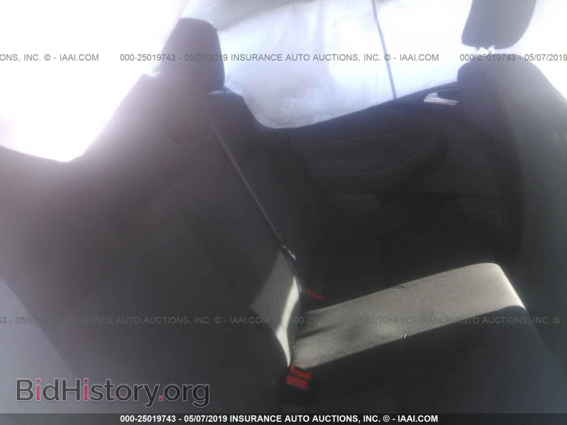 2017 FORD FOCUS - VIN: 1FADP3F23HL308819 - Photo 8