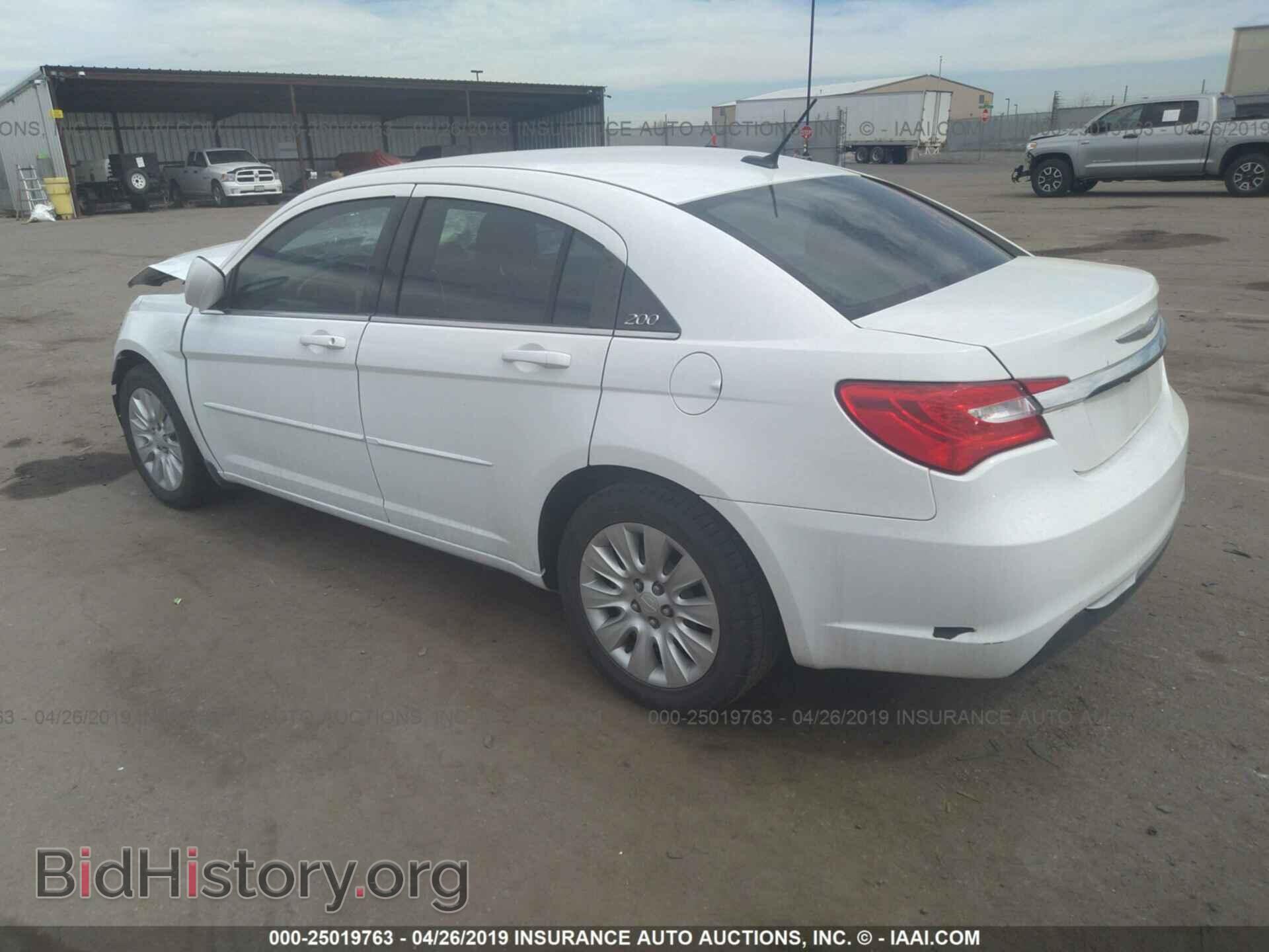 2014 CHRYSLER 200 - VIN: 1C3CCBAB3EN194876 - Photo 3
