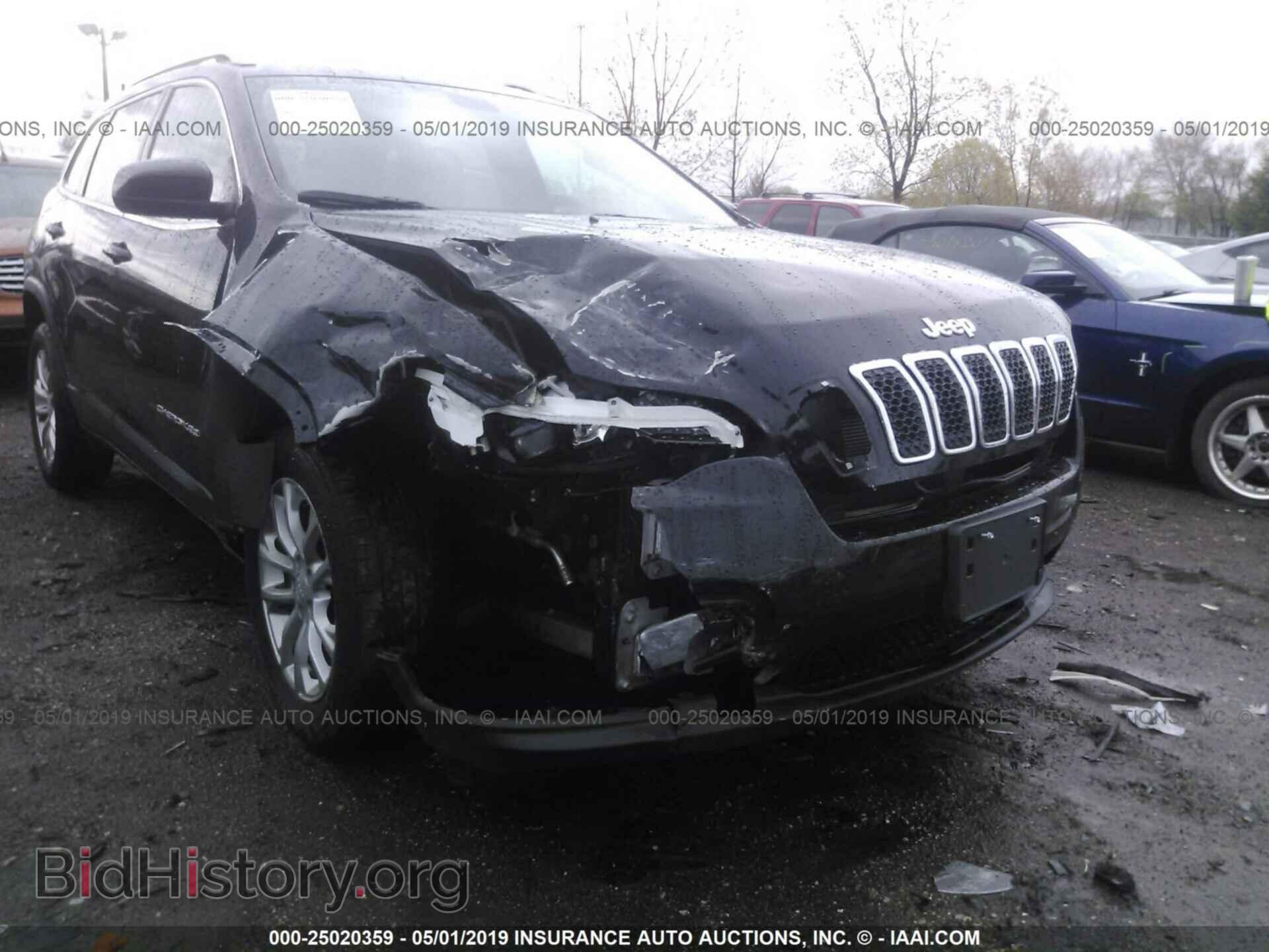 2019 JEEP CHEROKEE - VIN: 1C4PJLCB9KD223398 - Фото 6