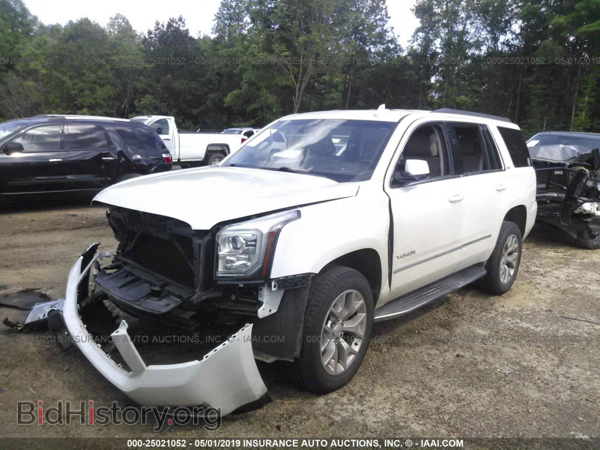 2016 GMC YUKON - VIN: 1GKS1BKC4GR206666 - Фото 2