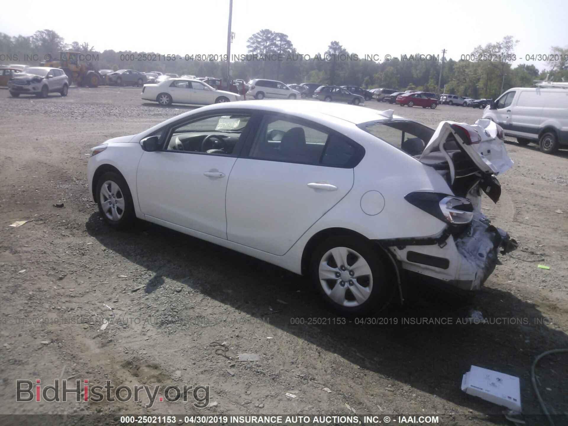 2017 KIA FORTE - VIN: 3KPFL4A79HE043324 - Photo 3