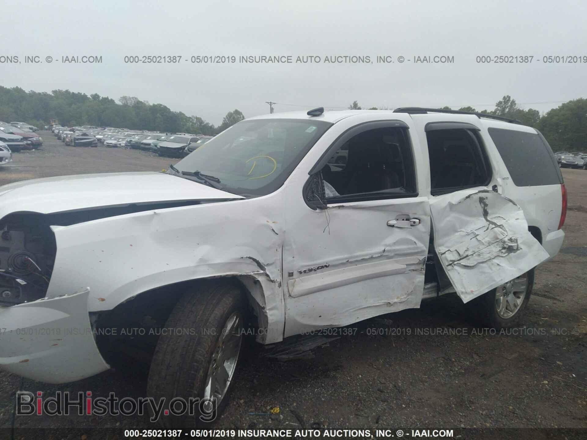 2008 GMC YUKON - VIN: 1GKFC130X8R260369 - Фото 6