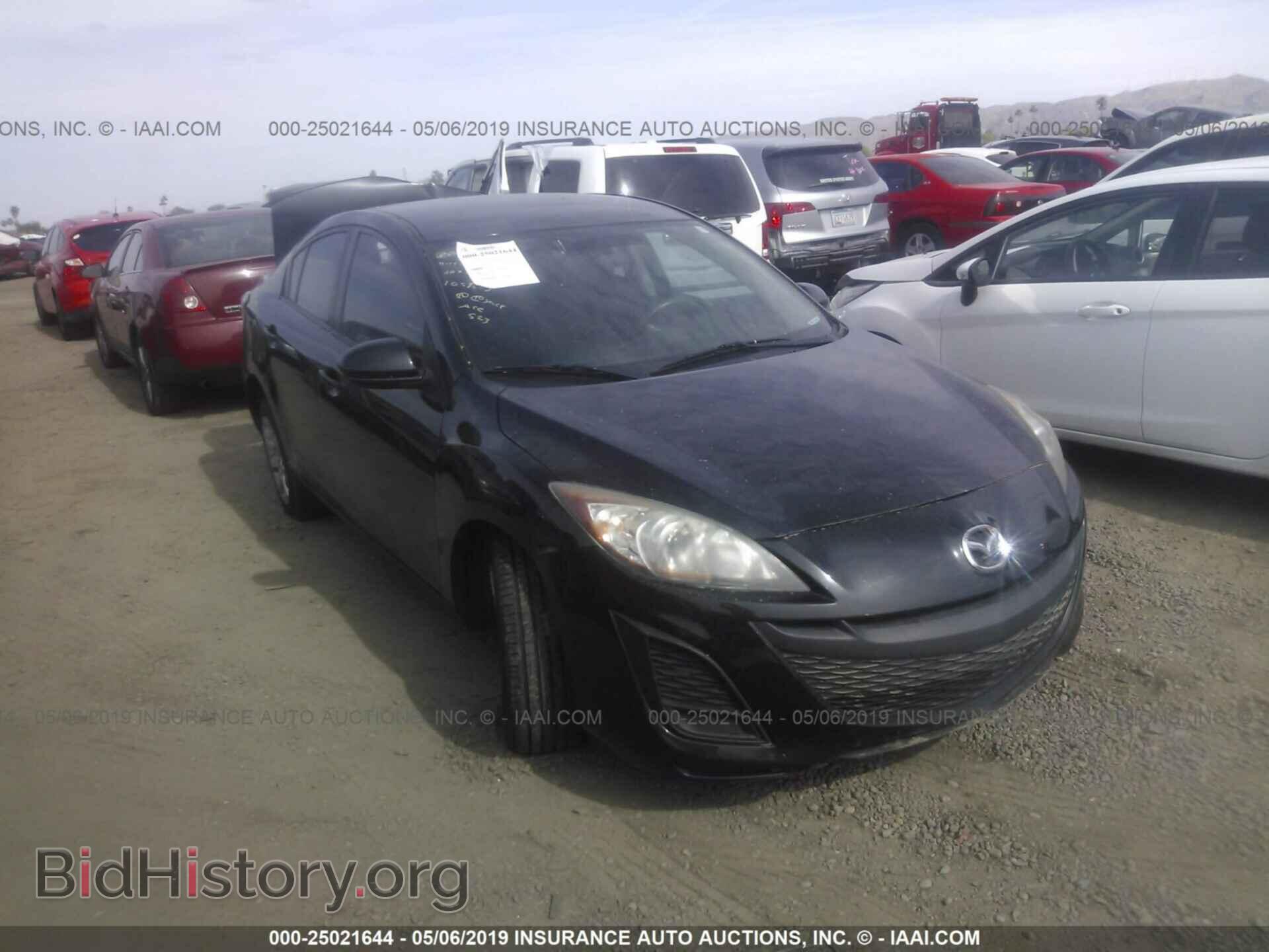 Photo JM1BL1UF1B1379236 - MAZDA 3 2011