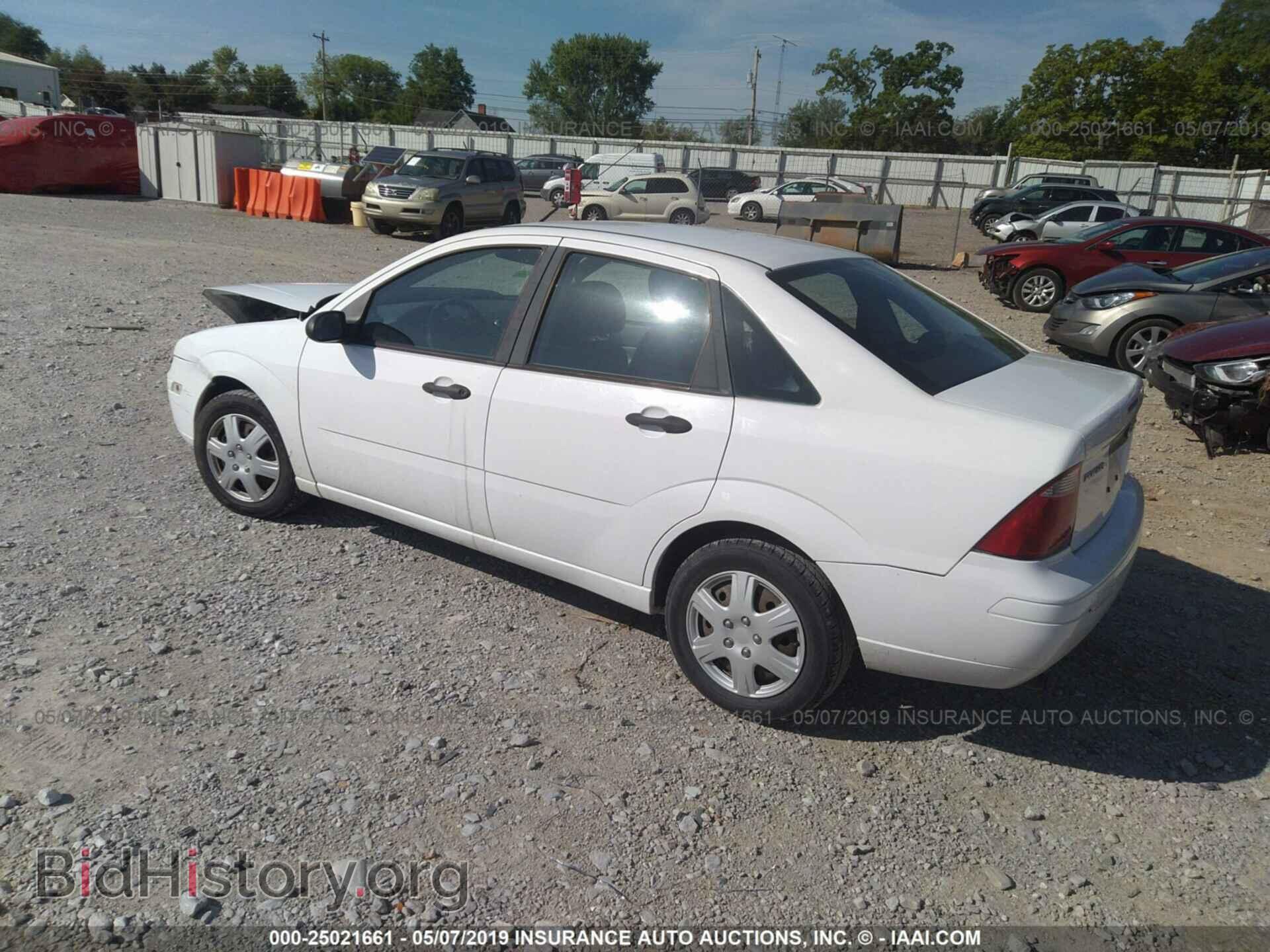 2007 FORD FOCUS - VIN: 1FAFP34N87W281815 - Фото 3