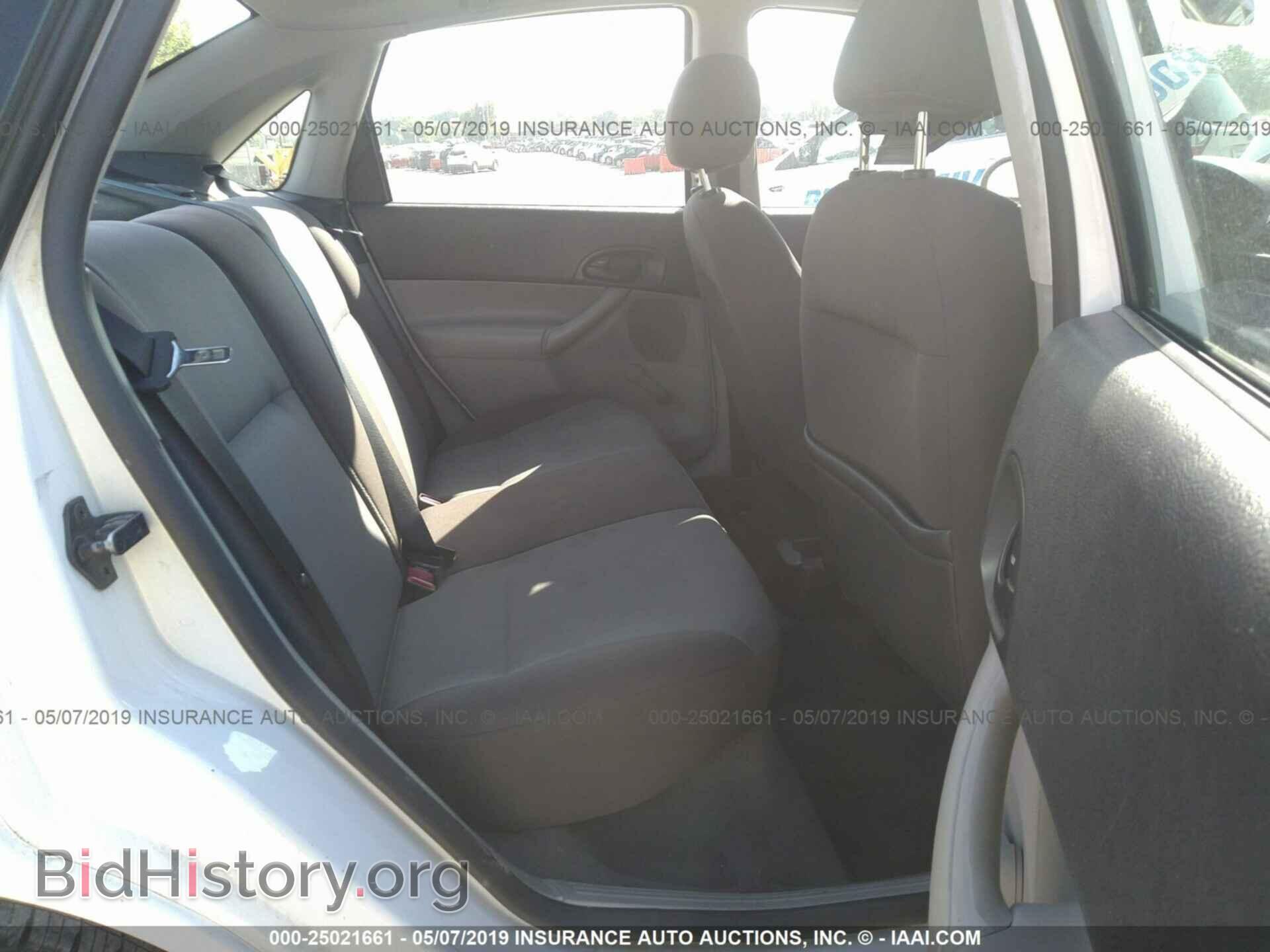 2007 FORD FOCUS - VIN: 1FAFP34N87W281815 - Фото 8