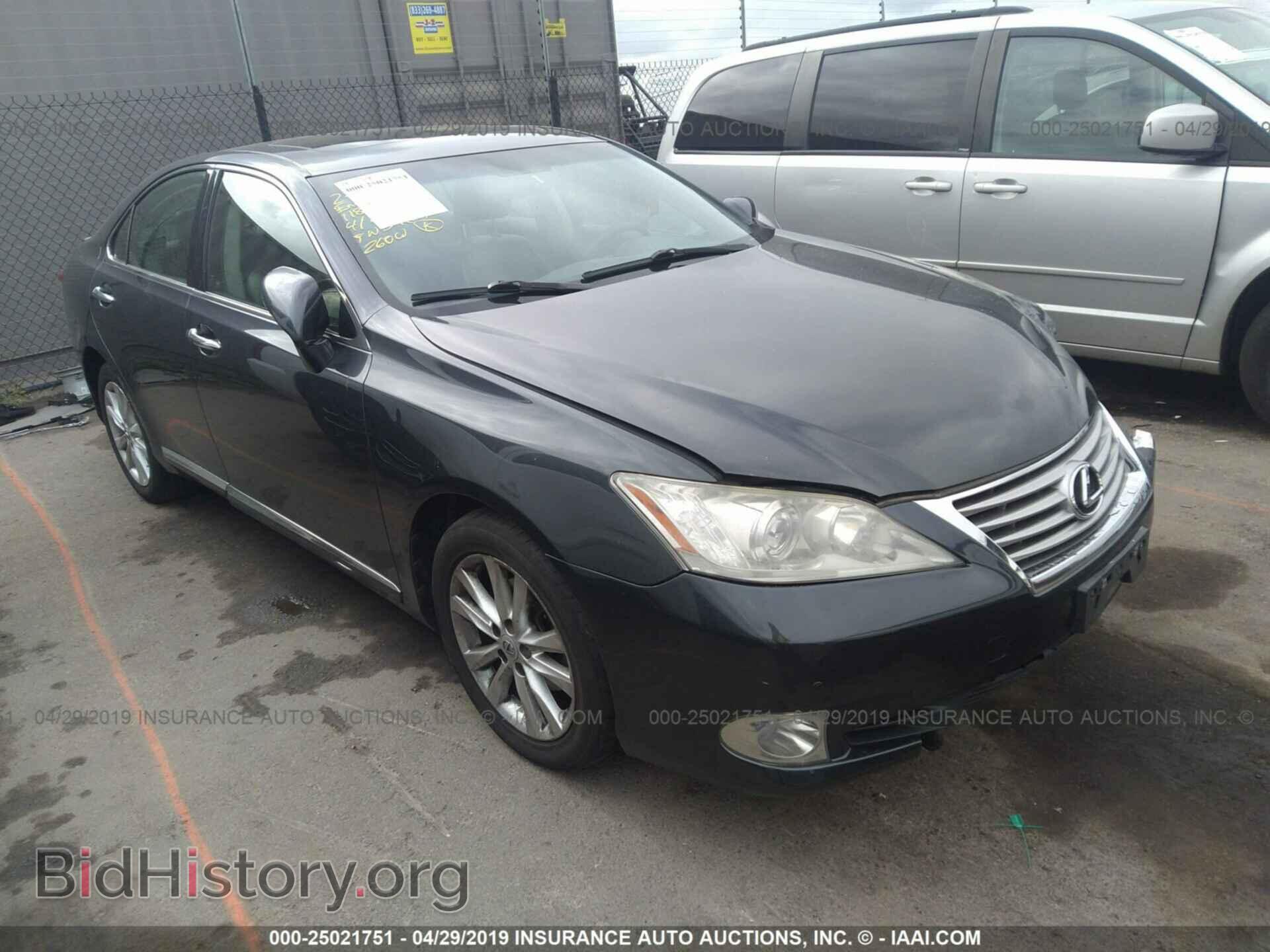 Photo JTHBK1EG3B2460869 - LEXUS ES 2011