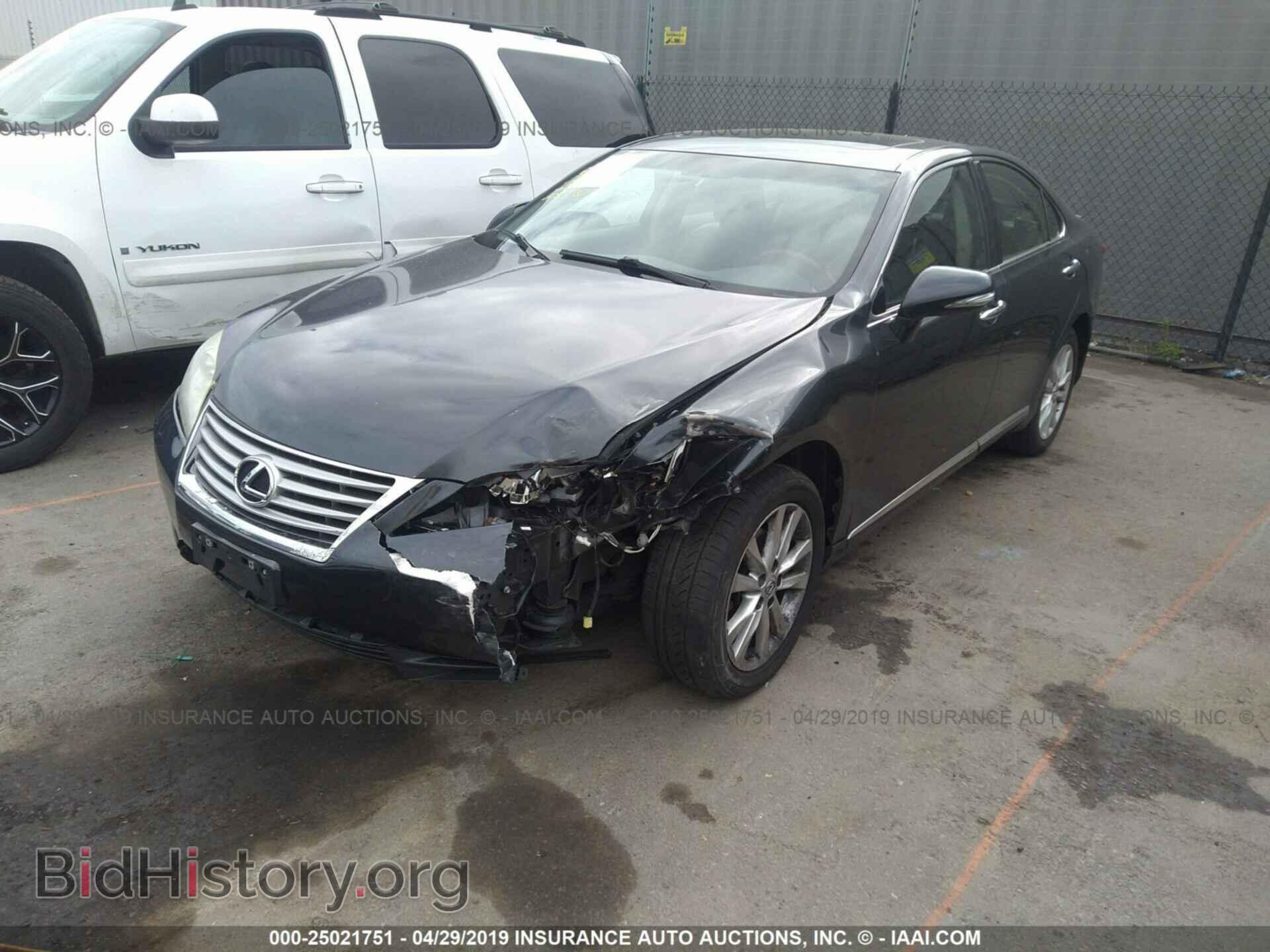2011 LEXUS ES - VIN: JTHBK1EG3B2460869 - Фото 2