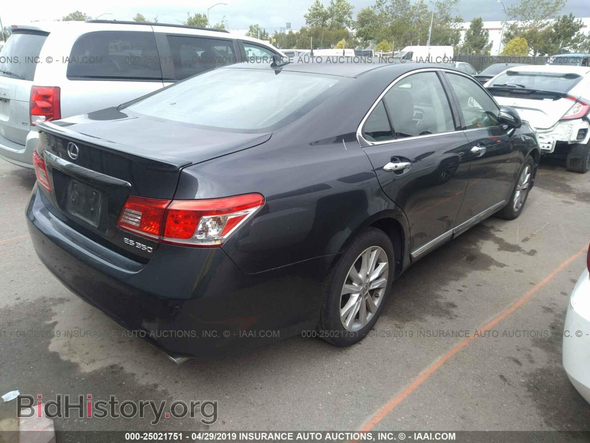 2011 LEXUS ES - VIN: JTHBK1EG3B2460869 - Фото 4