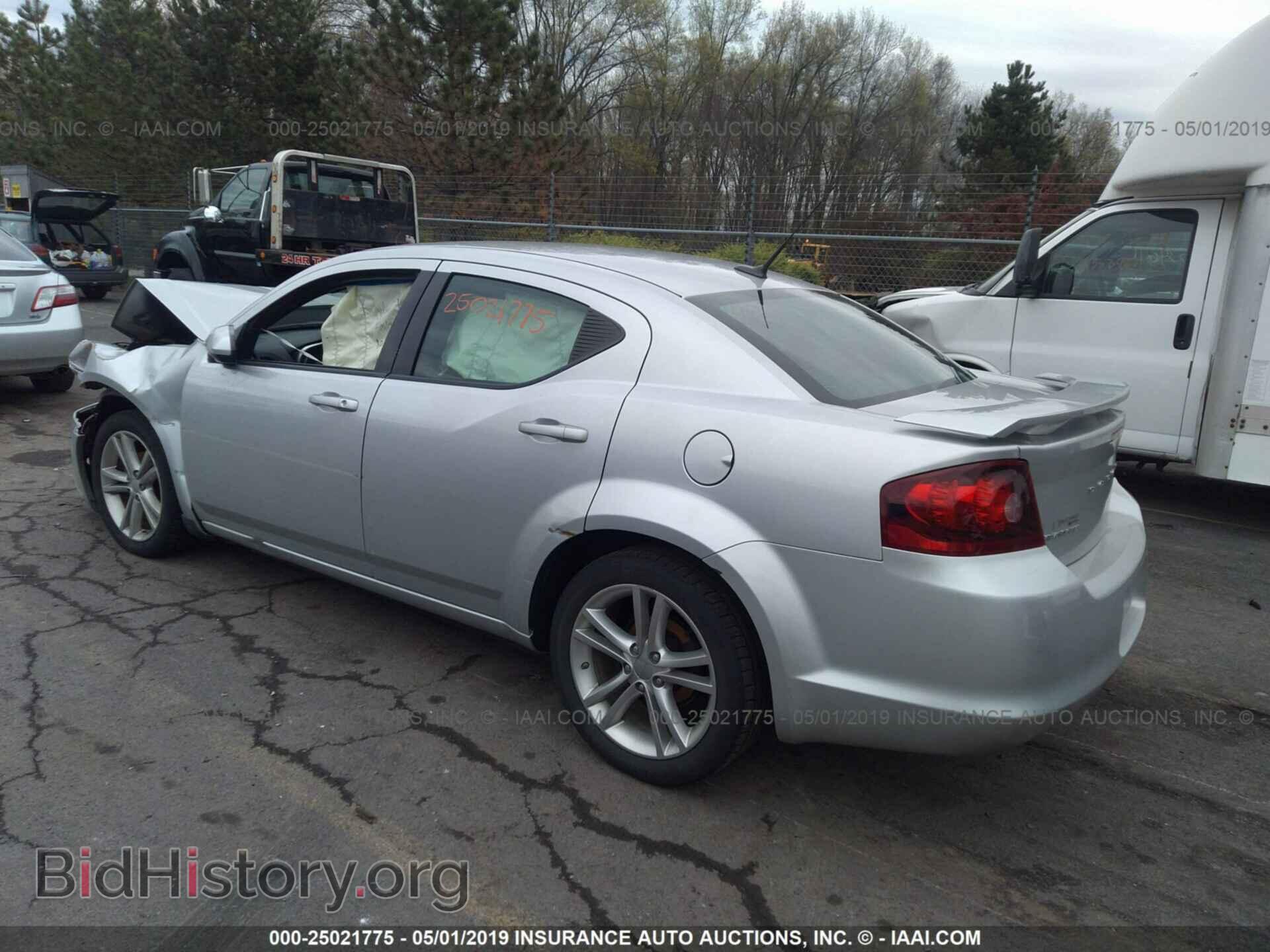 2011 DODGE AVENGER - VIN: 1B3BD1FG3BN510633 - Фото 3