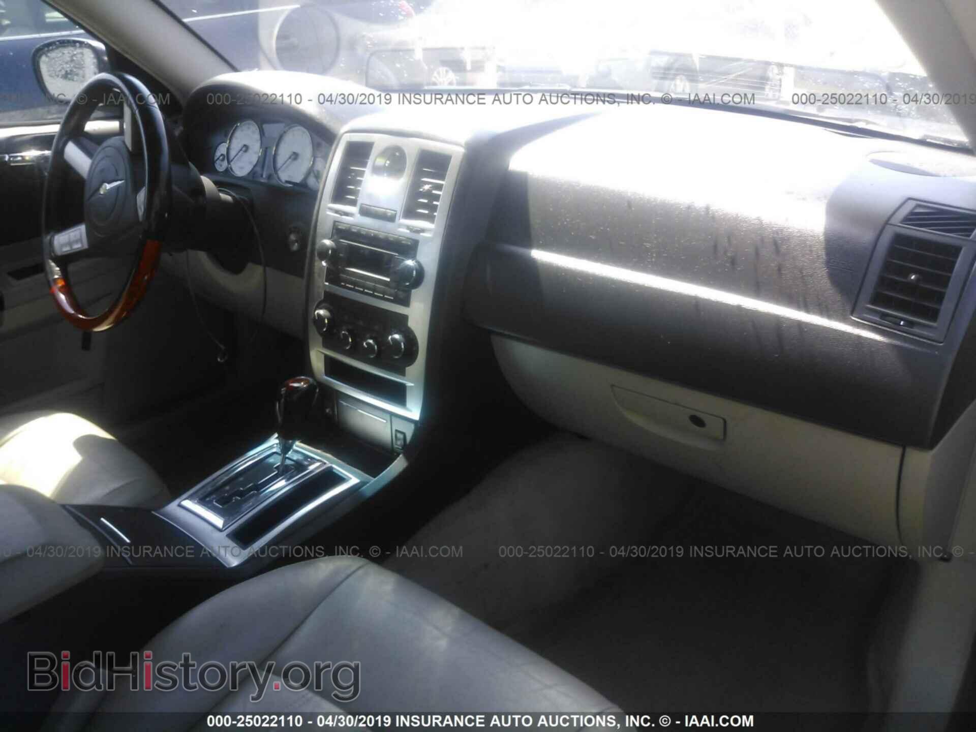 2005 CHRYSLER 300C - VIN: 2C3JA63H25H577545 - Фото 5