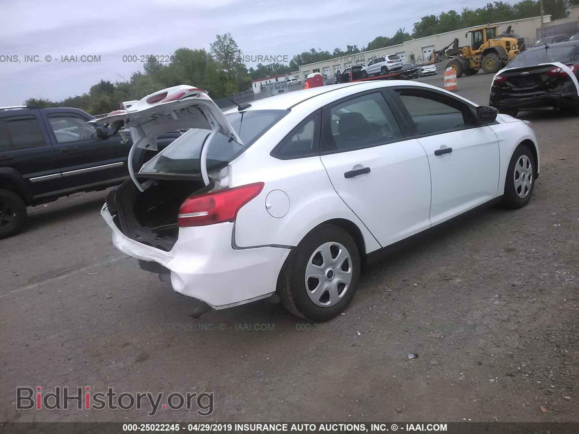 2016 FORD FOCUS - VIN: 1FADP3E21GL261693 - Photo 4