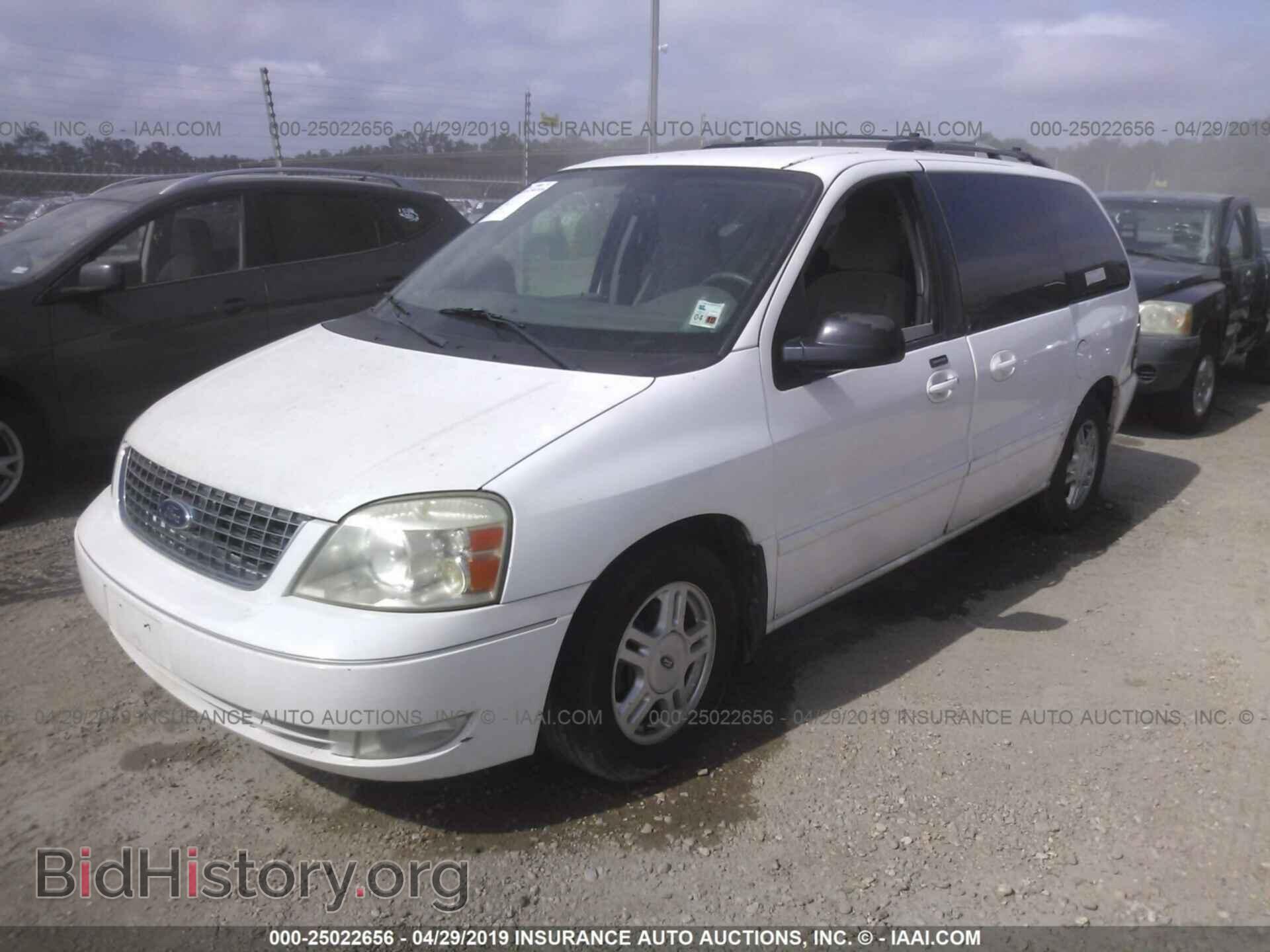 2004 FORD FREESTAR - VIN: 2FMZA52244BA06142 - Фото 2