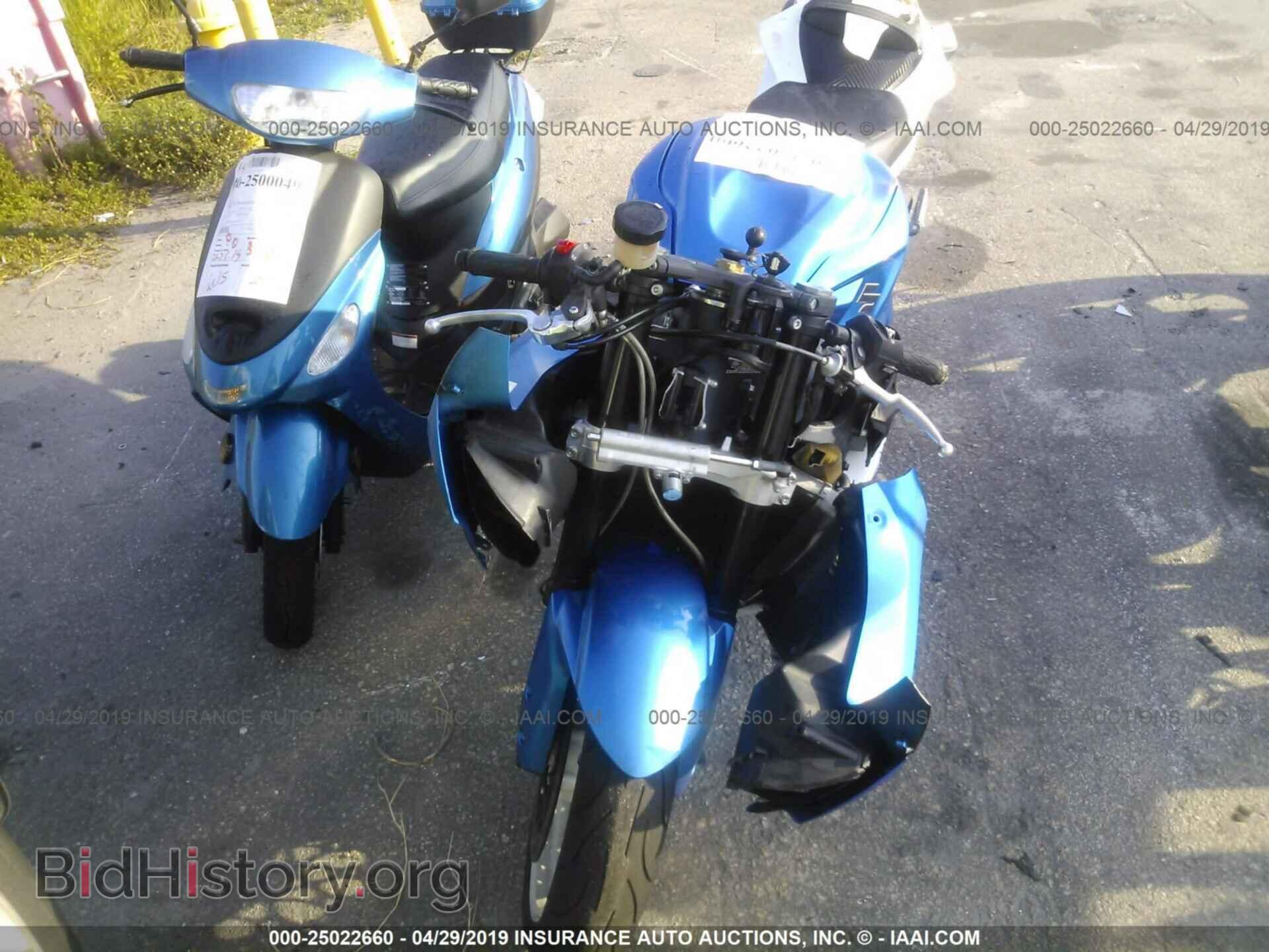 2011 SUZUKI GSX-R600 - VIN: JS1GN7FA7B2101899 - Фото 5