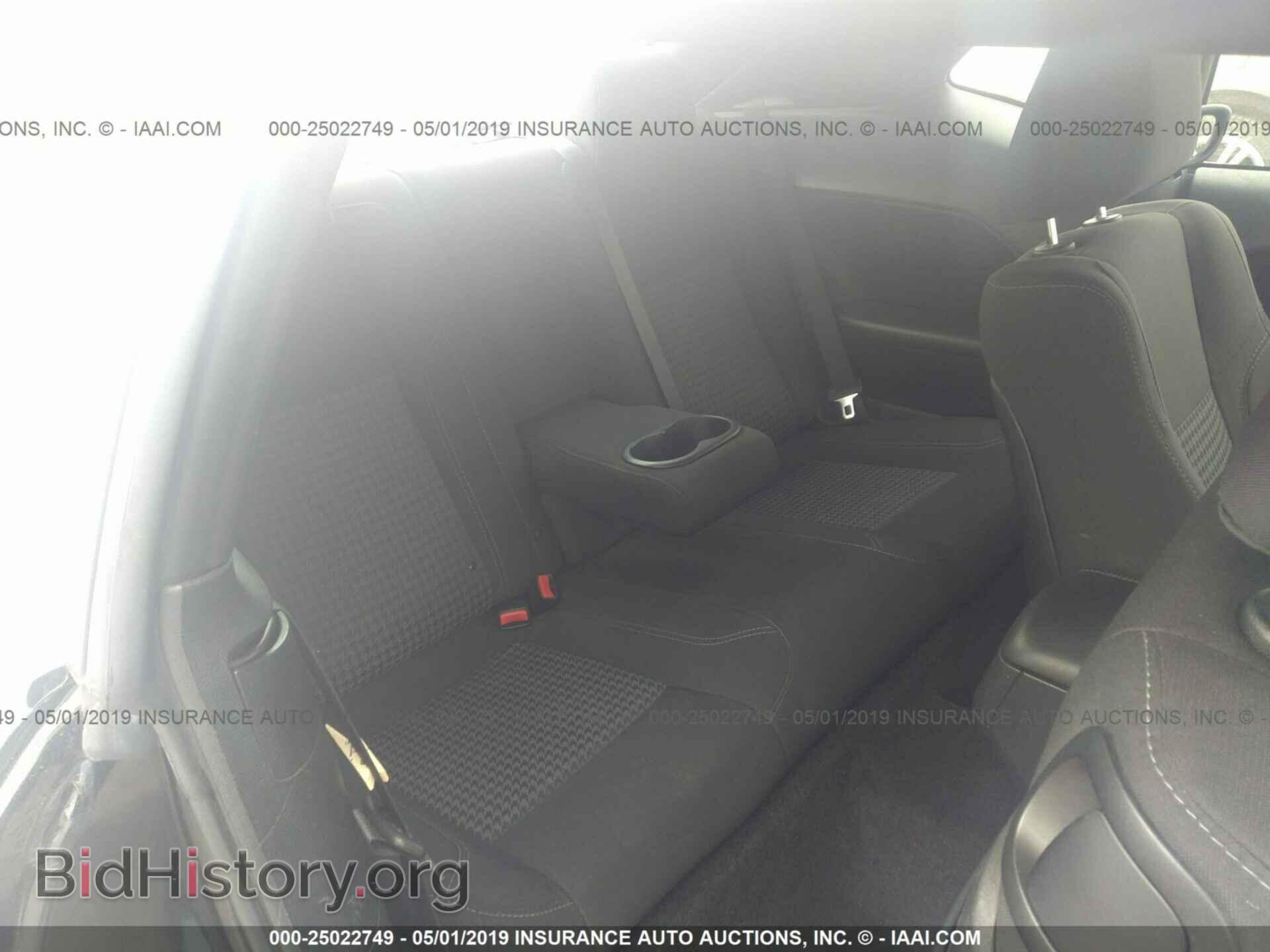 2015 DODGE CHALLENGER - VIN: 2C3CDZAG7FH860942 - Фото 8