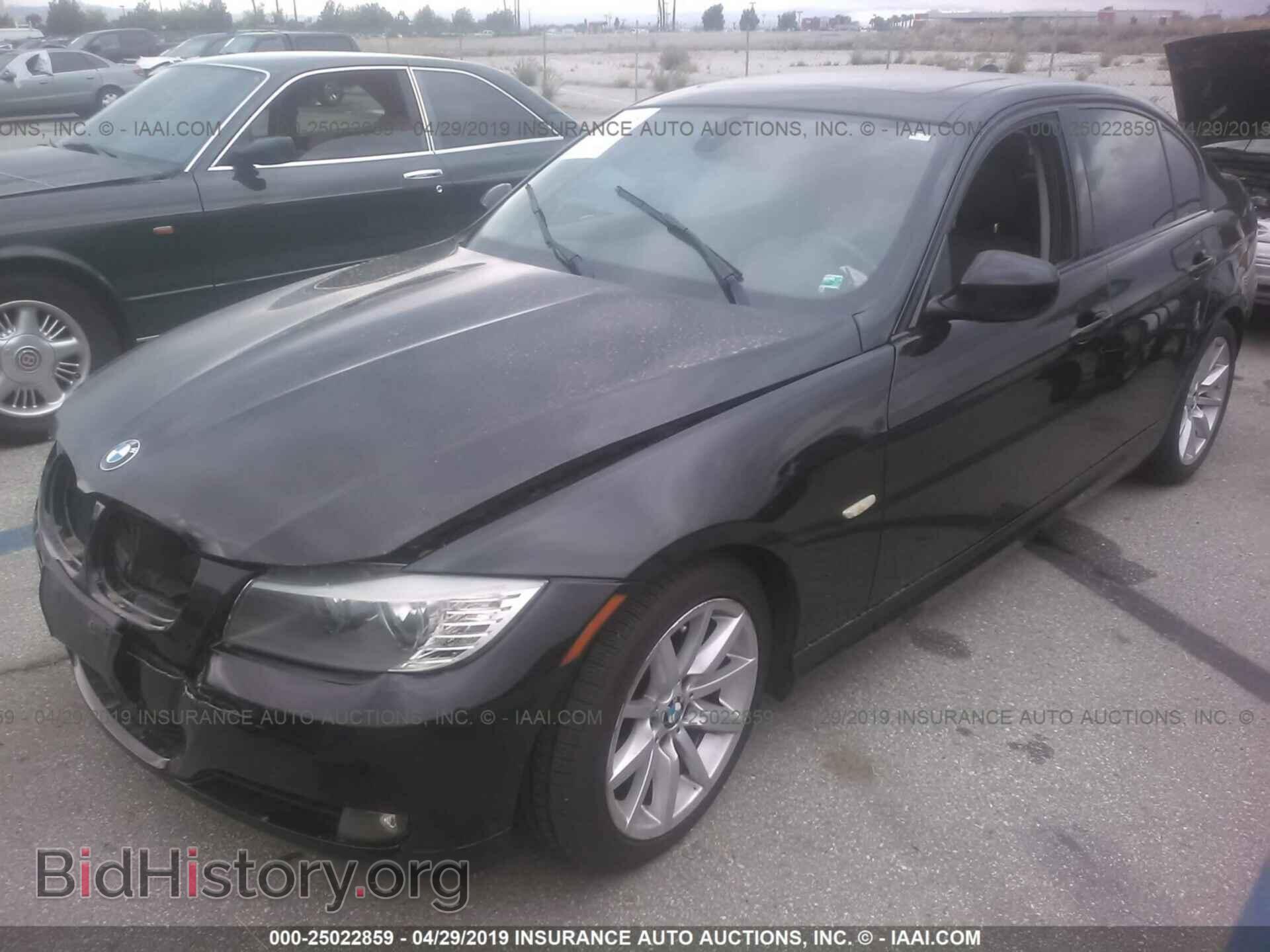 2011 BMW 328 - VIN: WBAPH7C52BE461095 - Фото 2