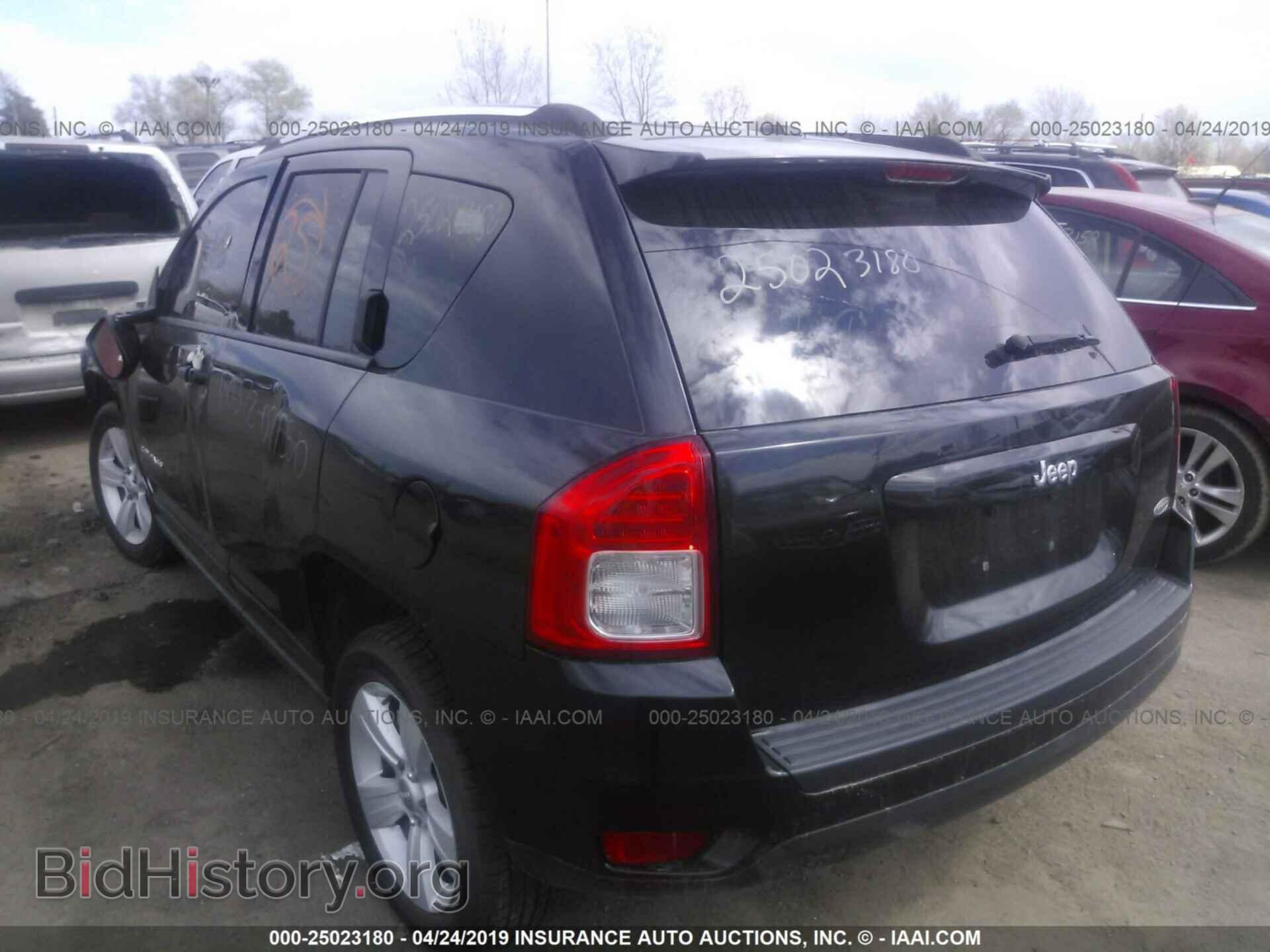 2011 JEEP COMPASS - VIN: 1J4NT1FB0BD195728 - Фото 3