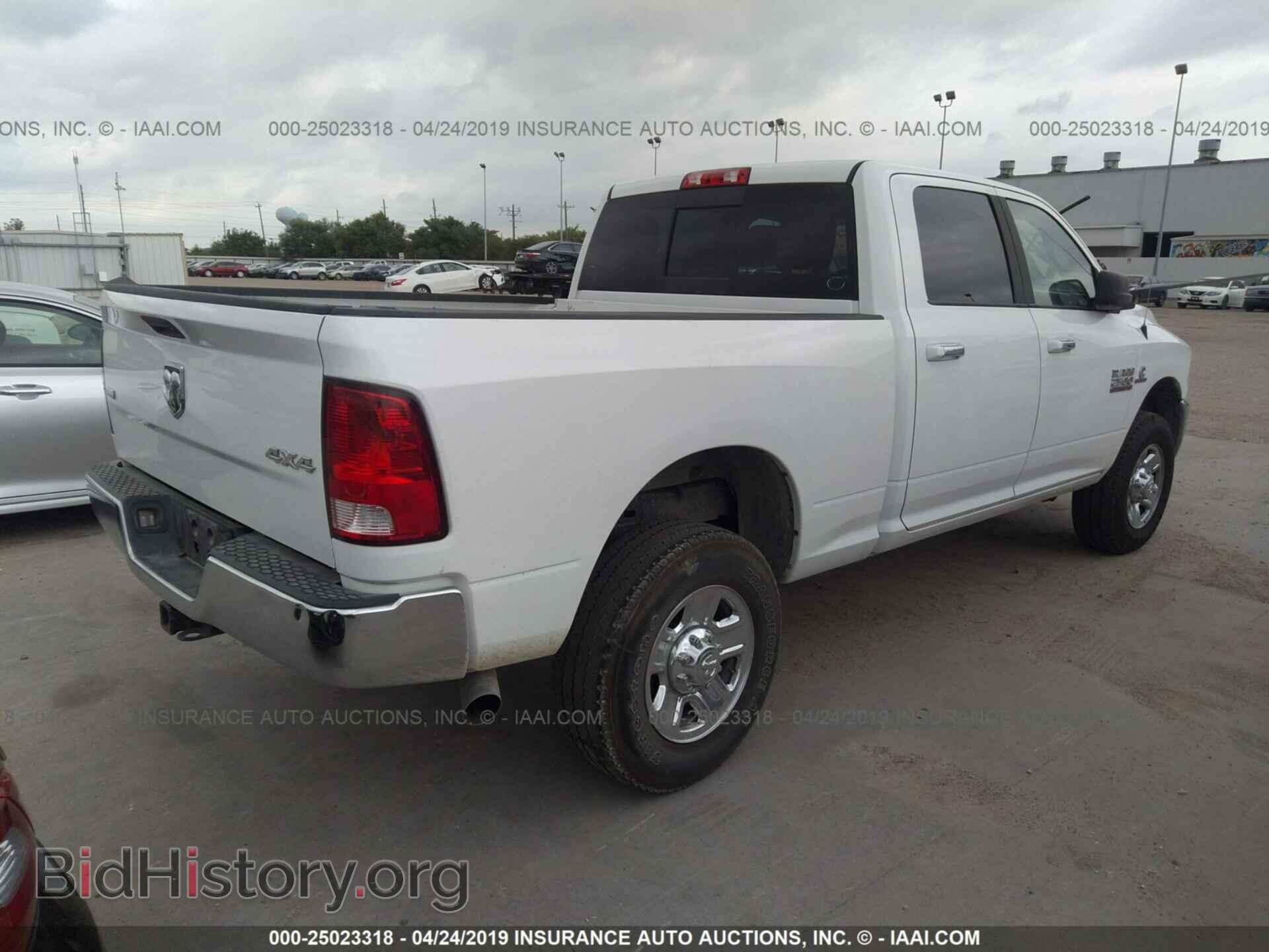 2018 RAM 2500 - VIN: 3C6UR5DL9JG215843 - Фото 4