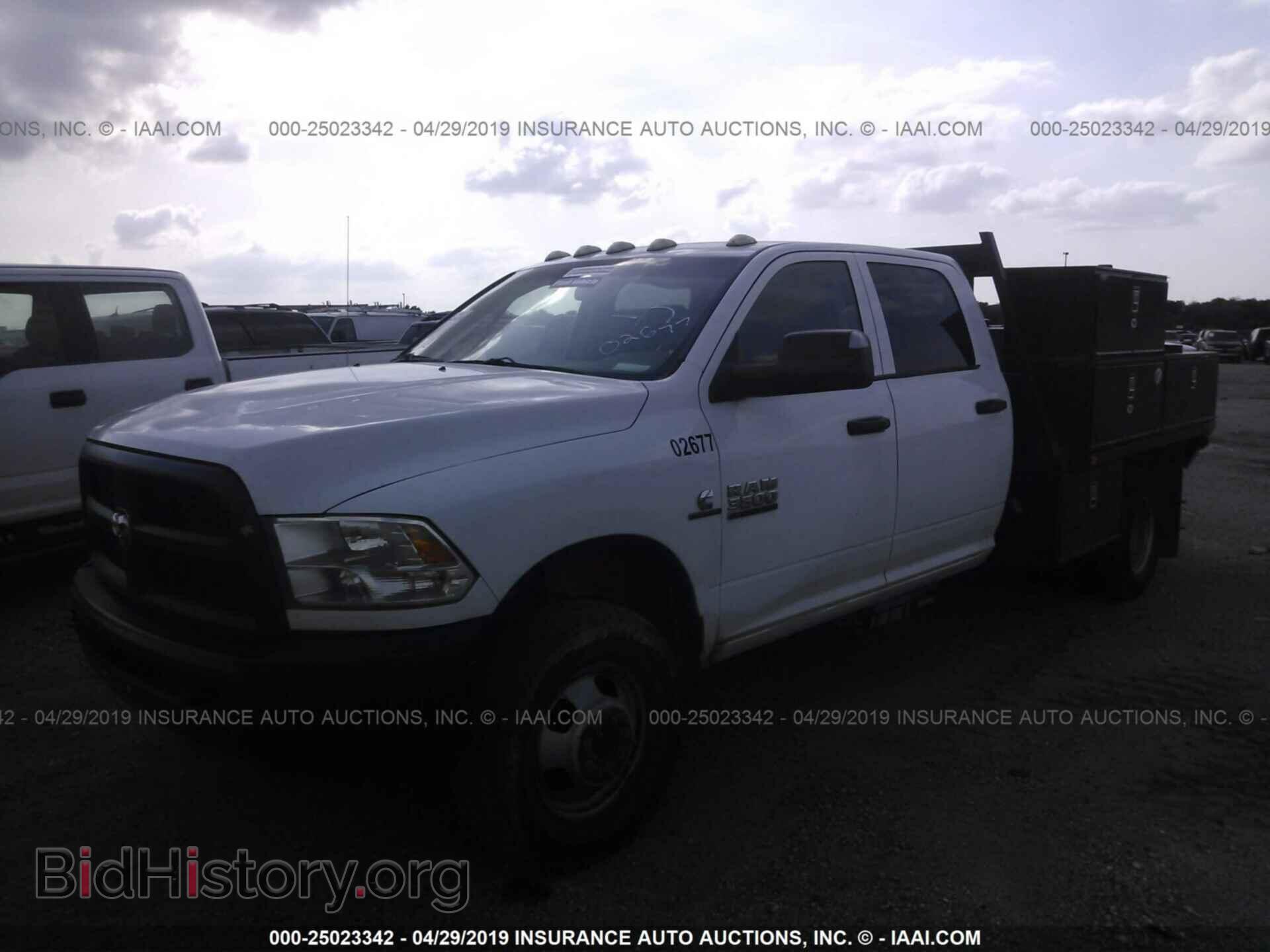 2013 RAM 3500 - VIN: 3C7WRSCL2DG602677 - Фото 2