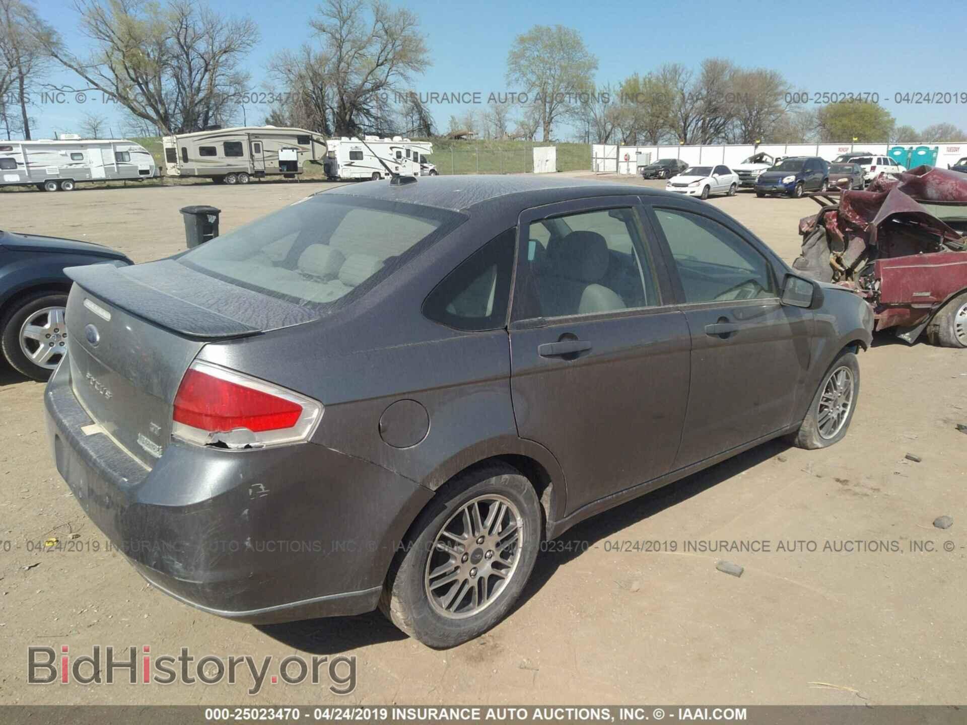 2011 FORD FOCUS - VIN: 1FAHP3FN5BW149092 - Фото 4