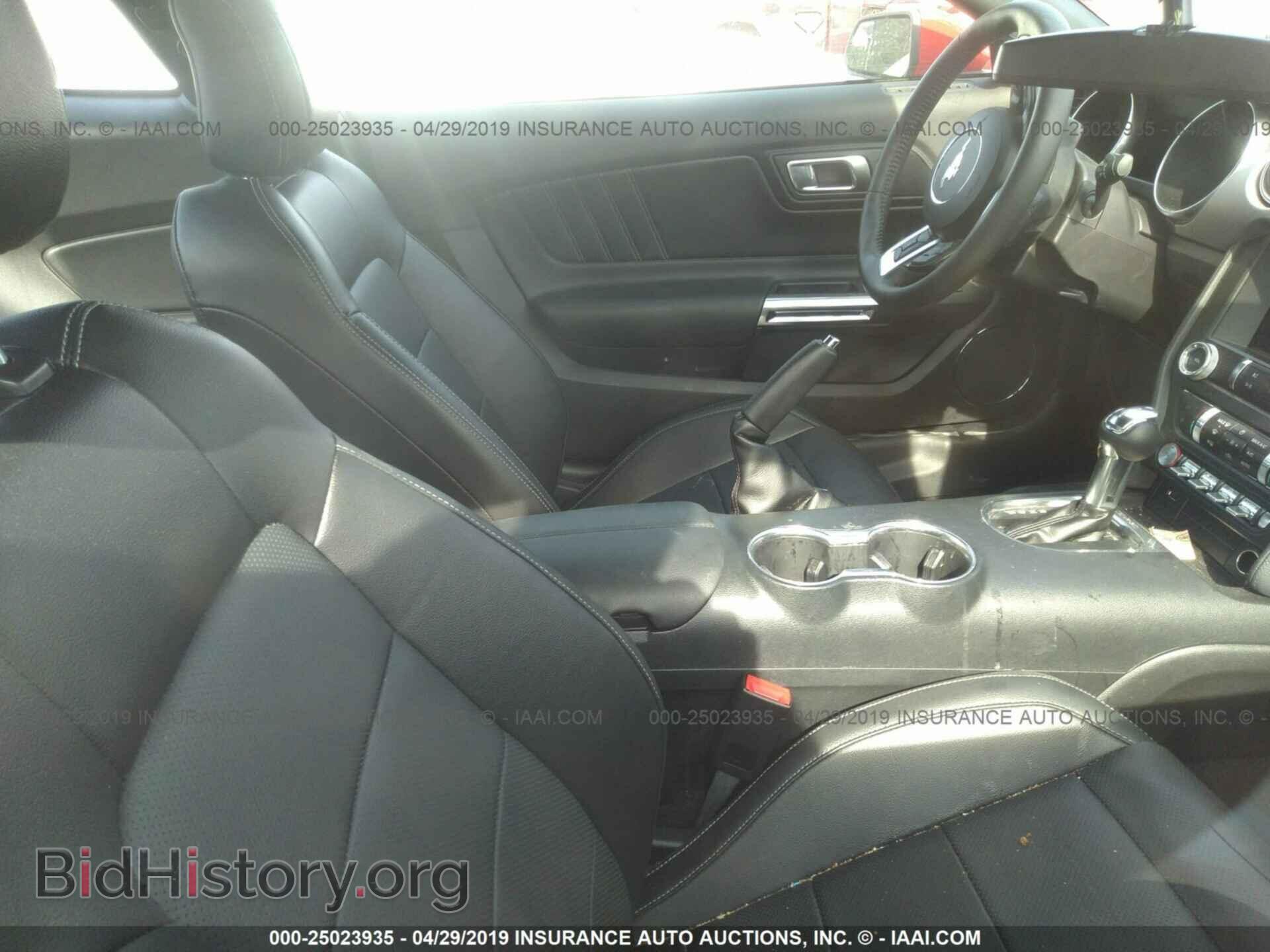 2019 FORD MUSTANG - VIN: 1FA6P8CFXK5140542 - Фото 5