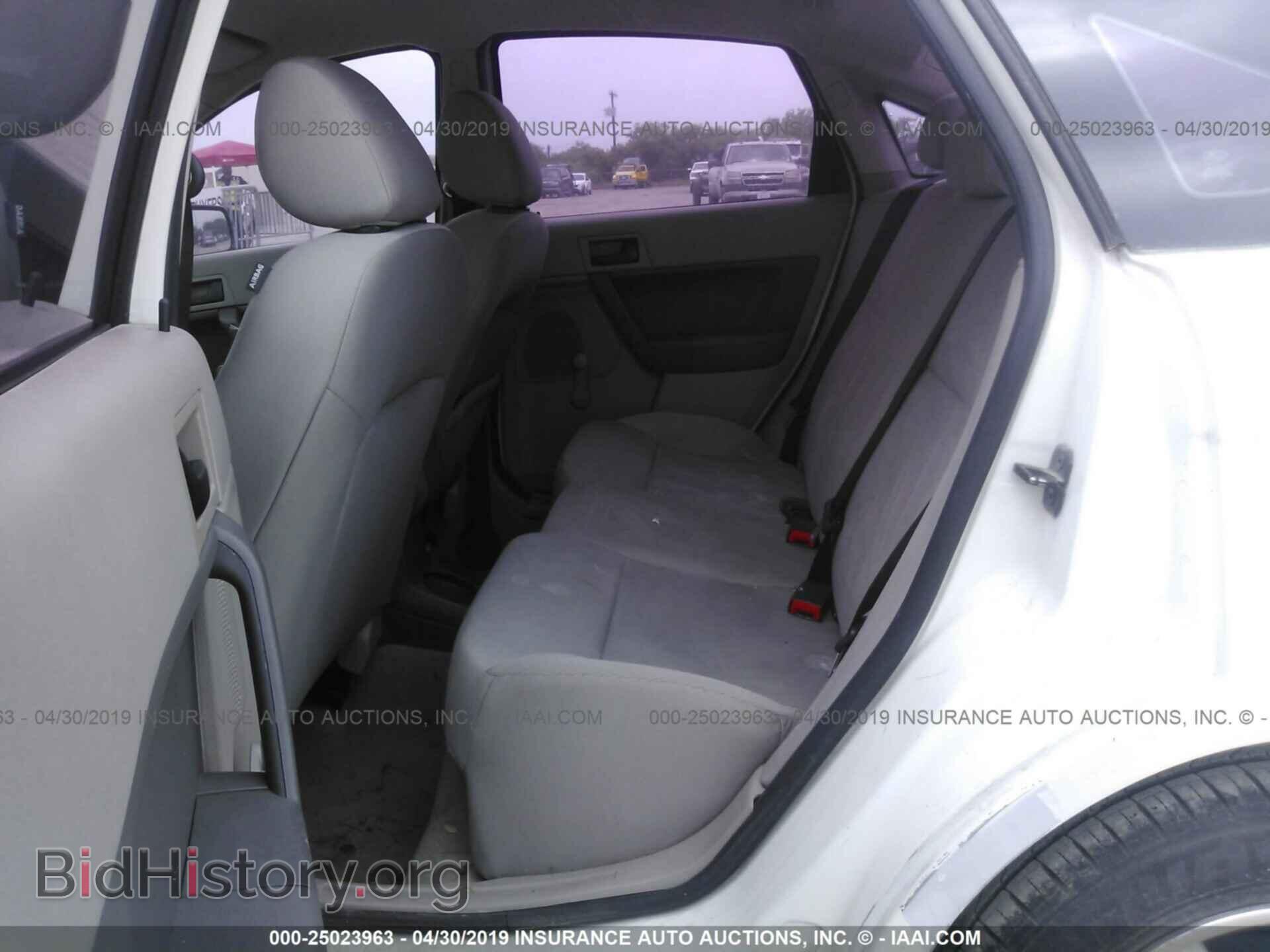 2010 FORD FOCUS - VIN: 1FAHP3EN9AW267002 - Фото 8